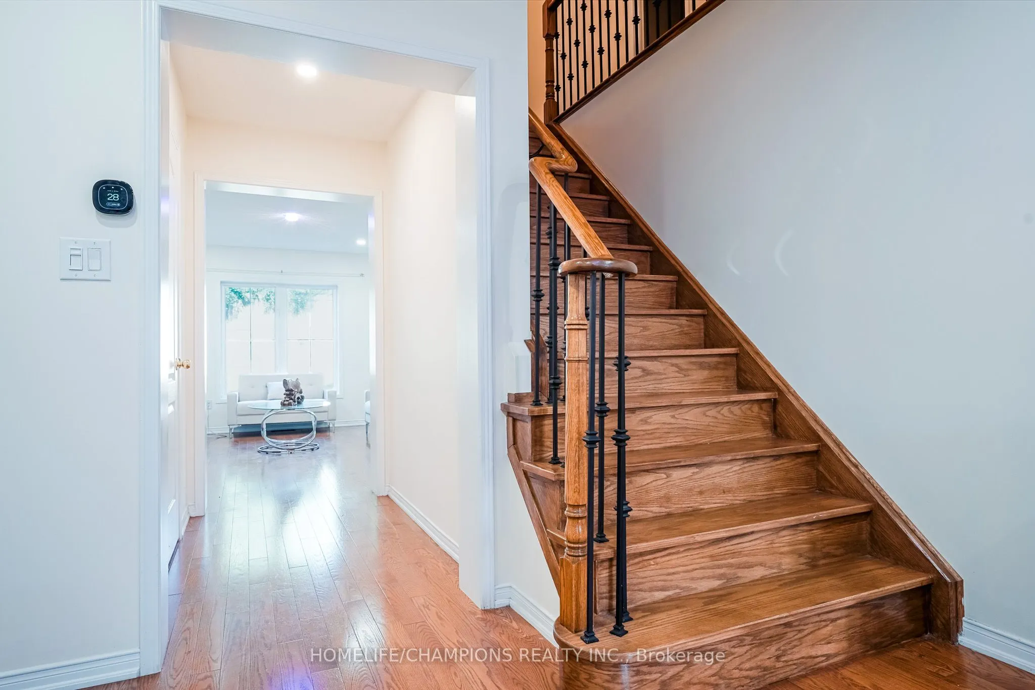 86 Carpendale Crescent E