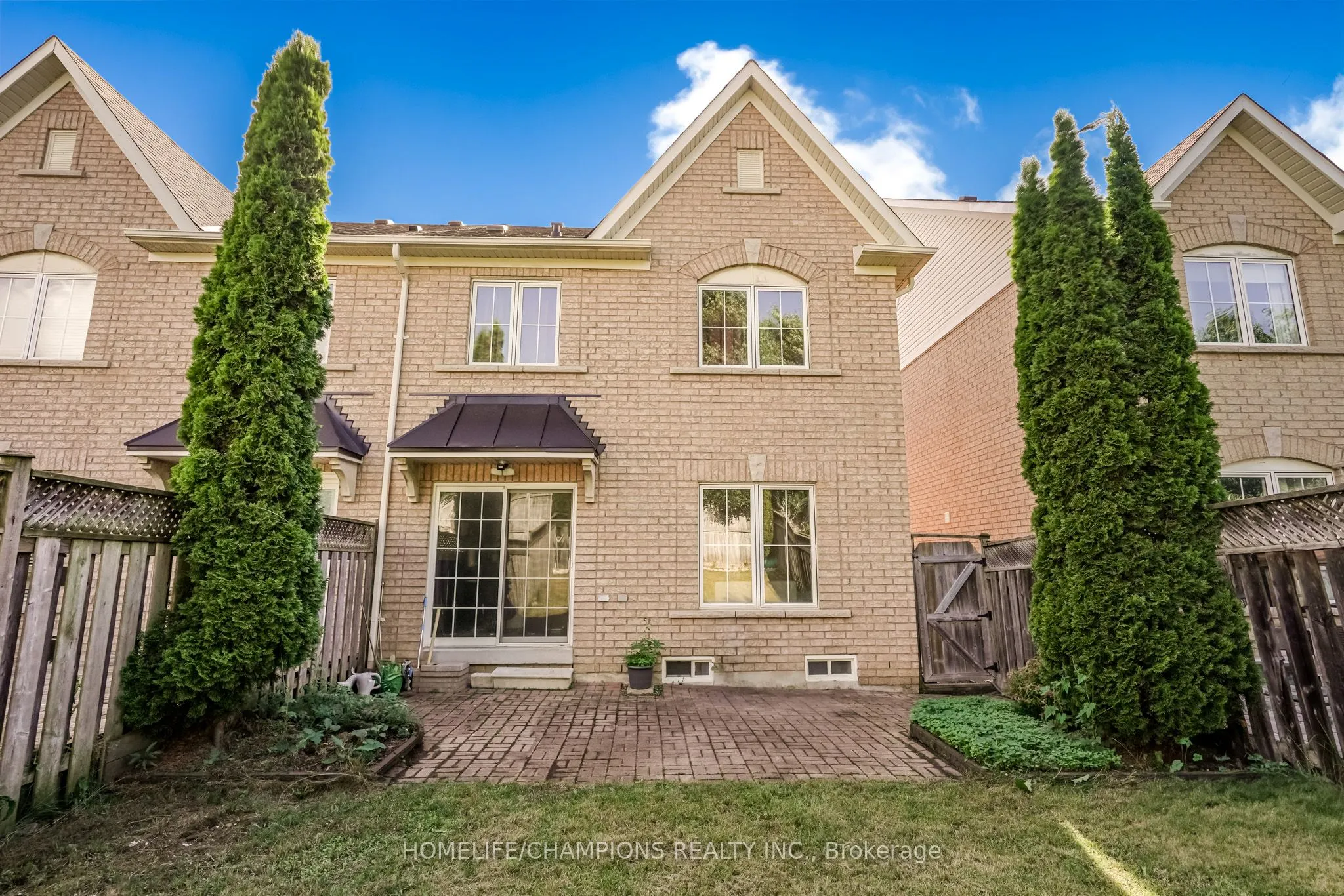 86 Carpendale Crescent E
