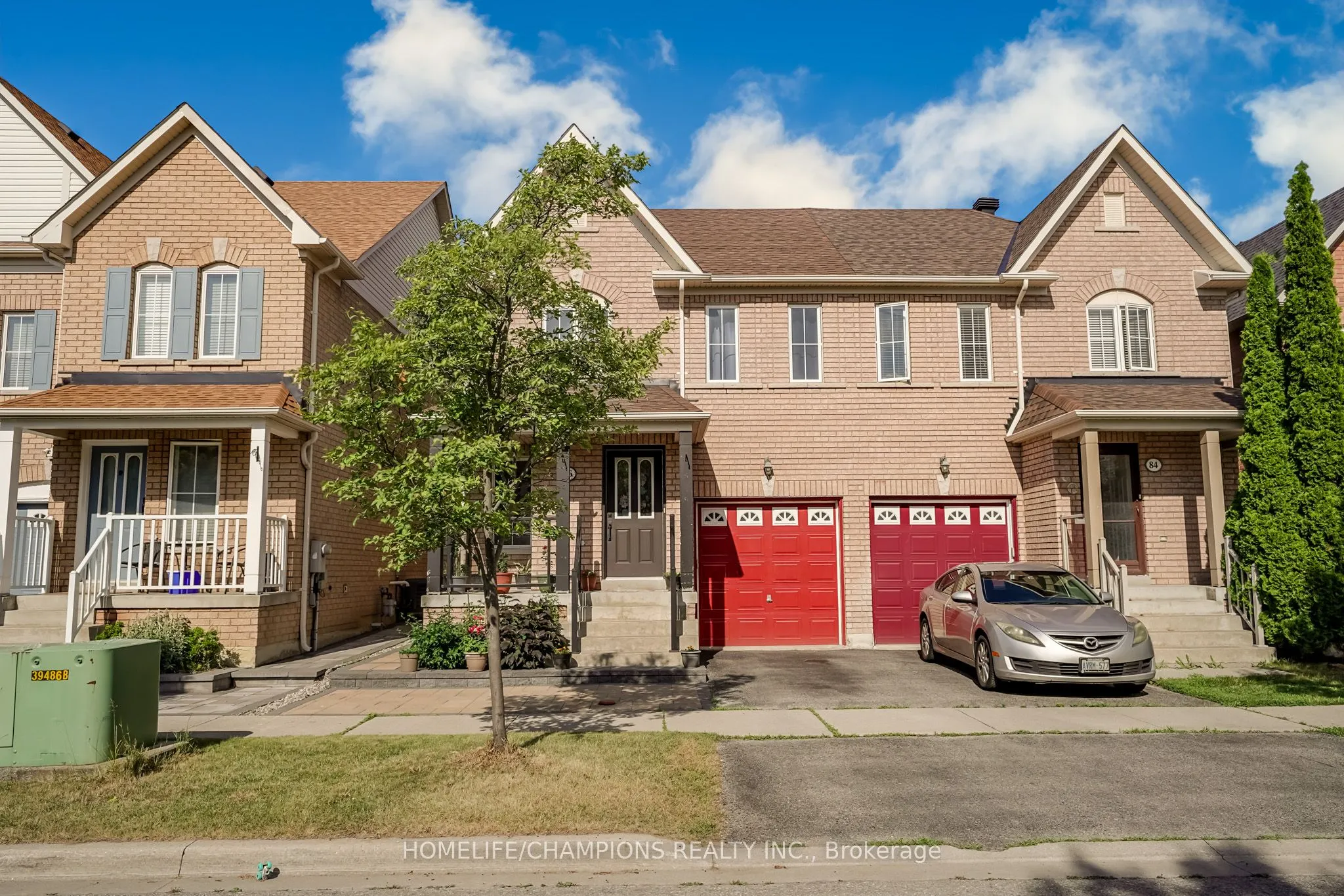 86 Carpendale Crescent E