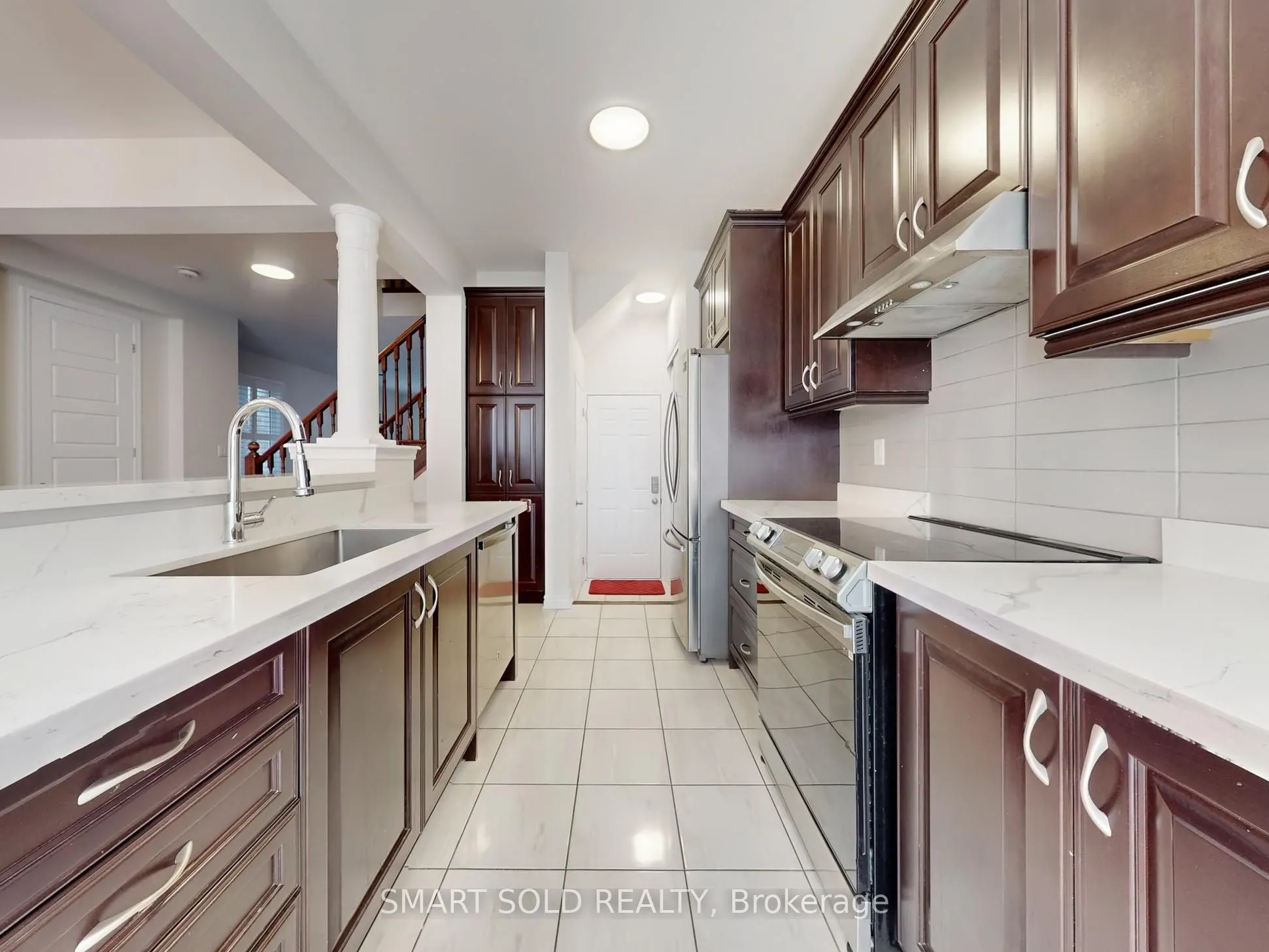 1044 Cameo Street