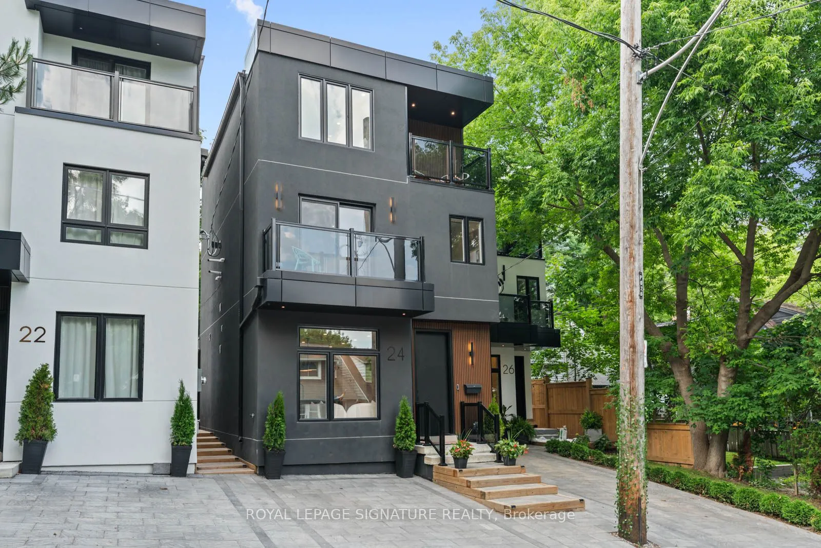 24 Harriet Street