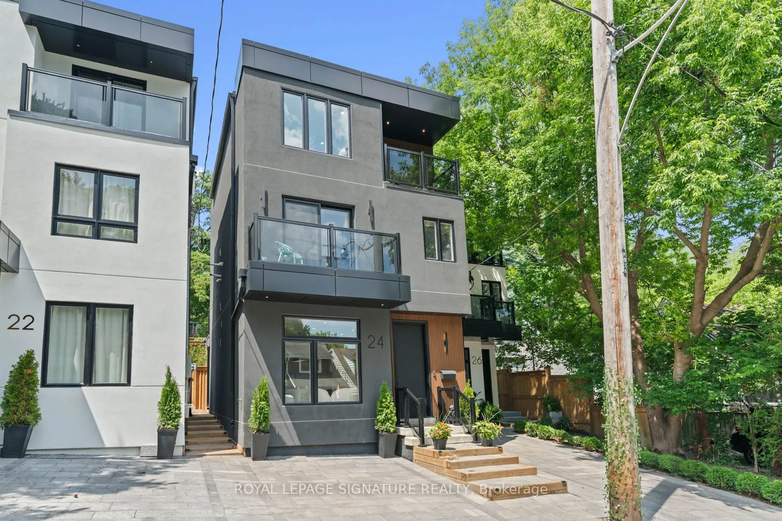 24 Harriet Street