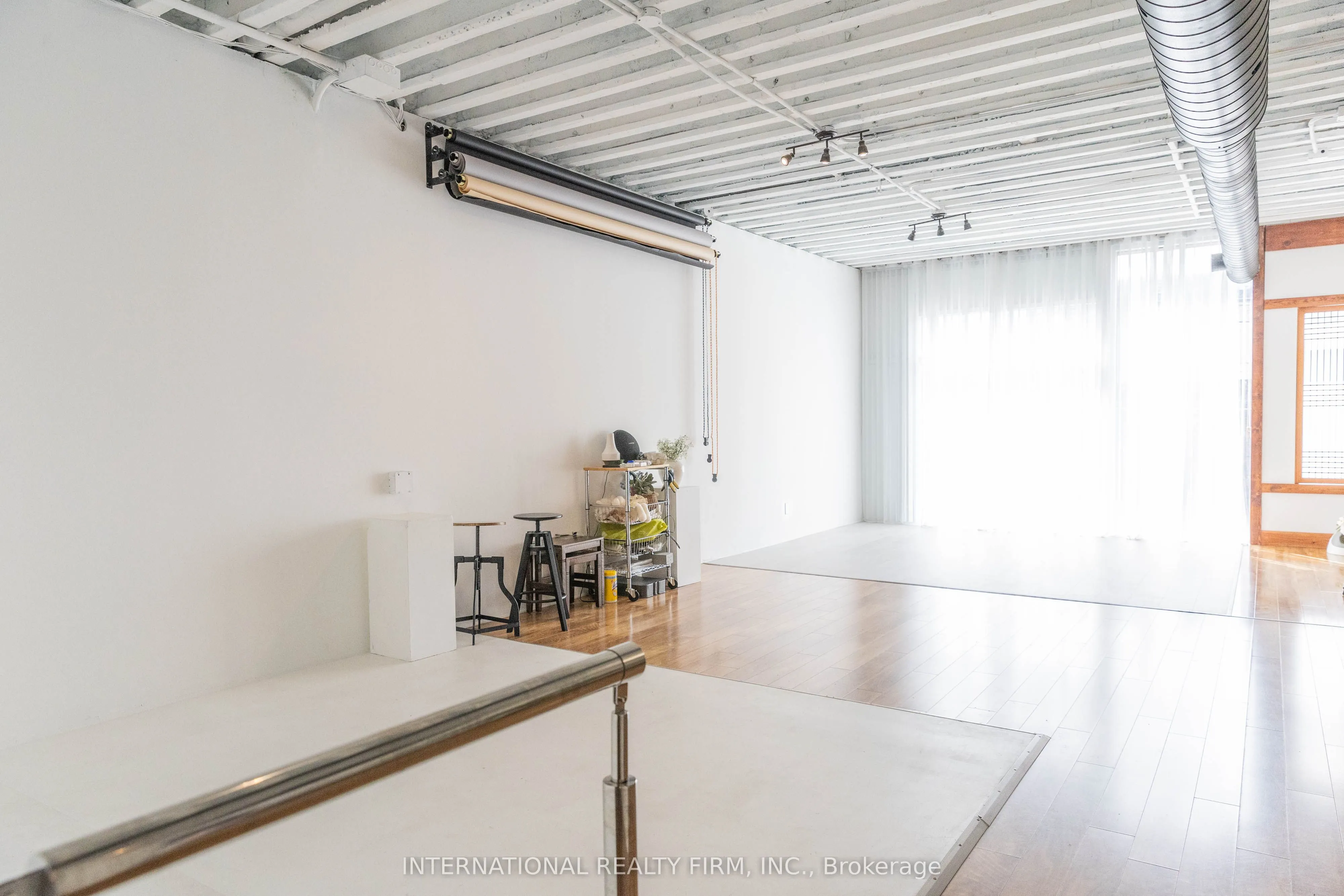 2252 Queen Street E, #2