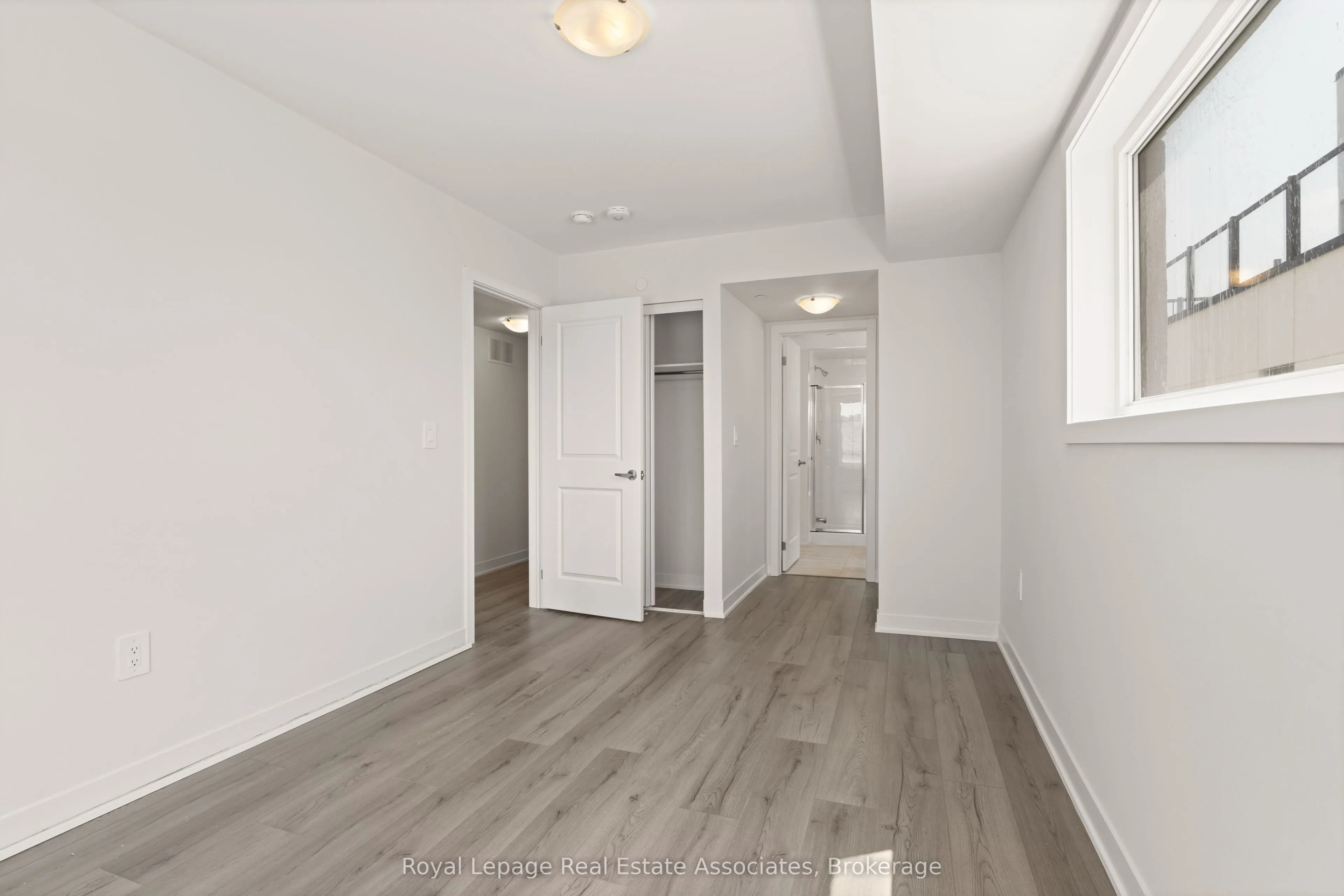 1695 Dersan Street, #120