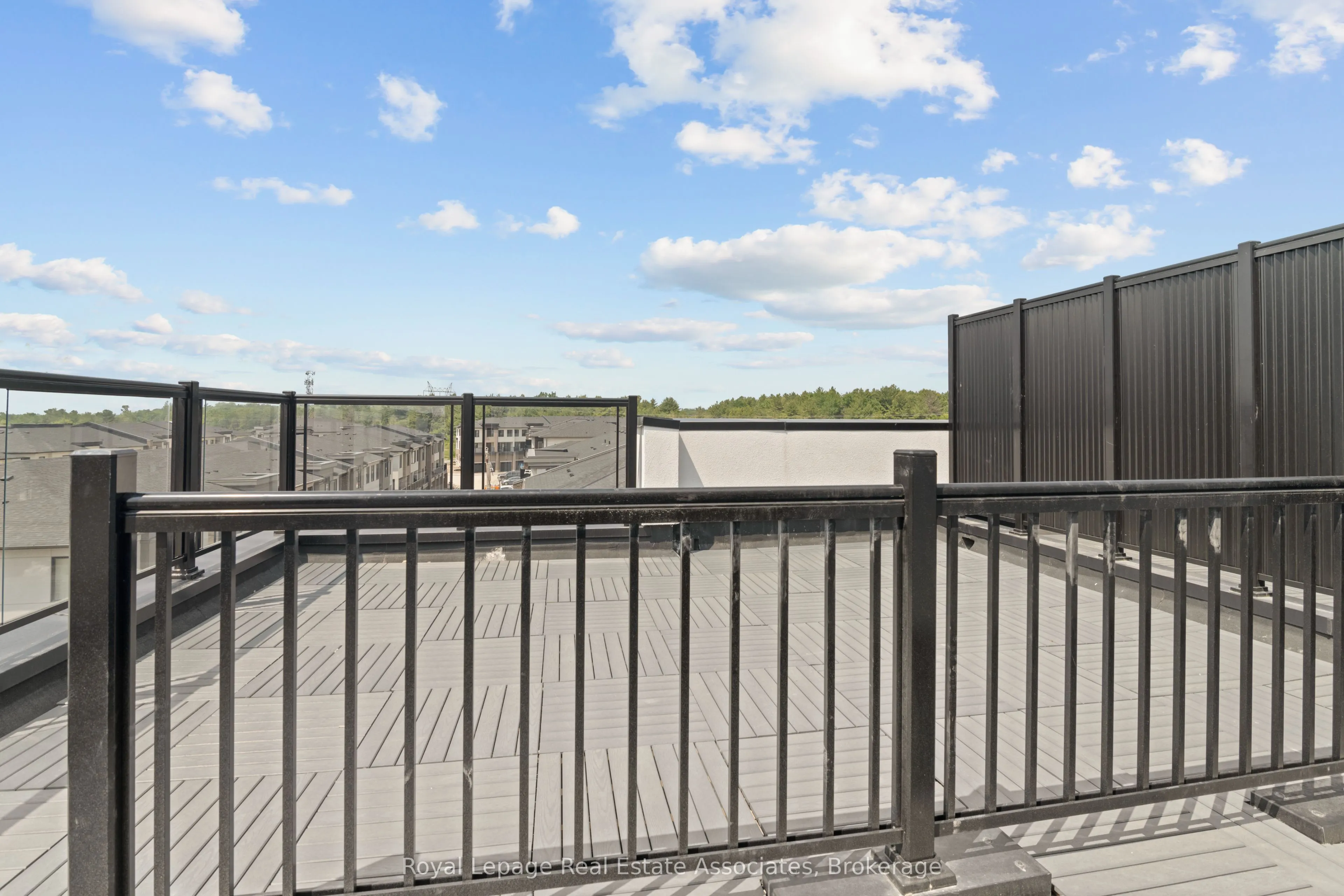 1695 Dersan Street, #120
