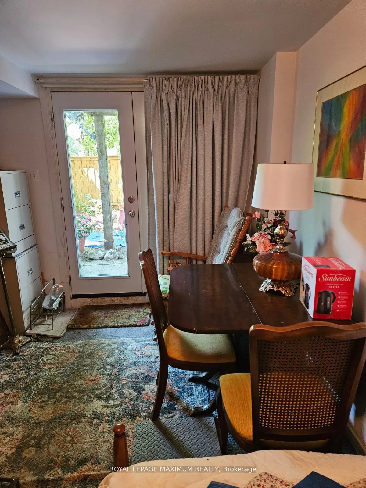 4 Murphy Lane, #ROOM FOR RENT