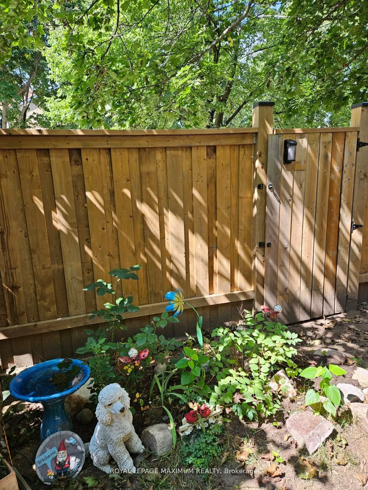 4 Murphy Lane, #ROOM FOR RENT