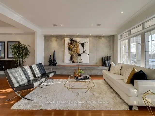 51 Northern Dancer Boulevard