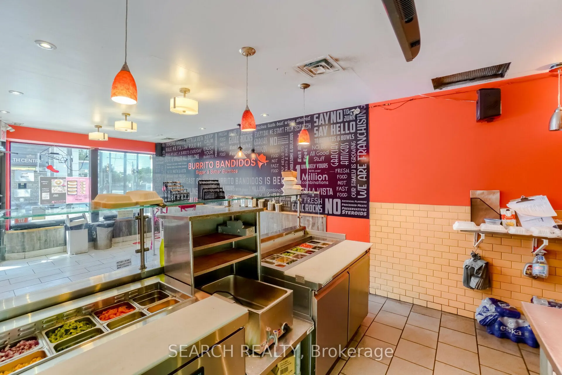 1614 Queen Street E