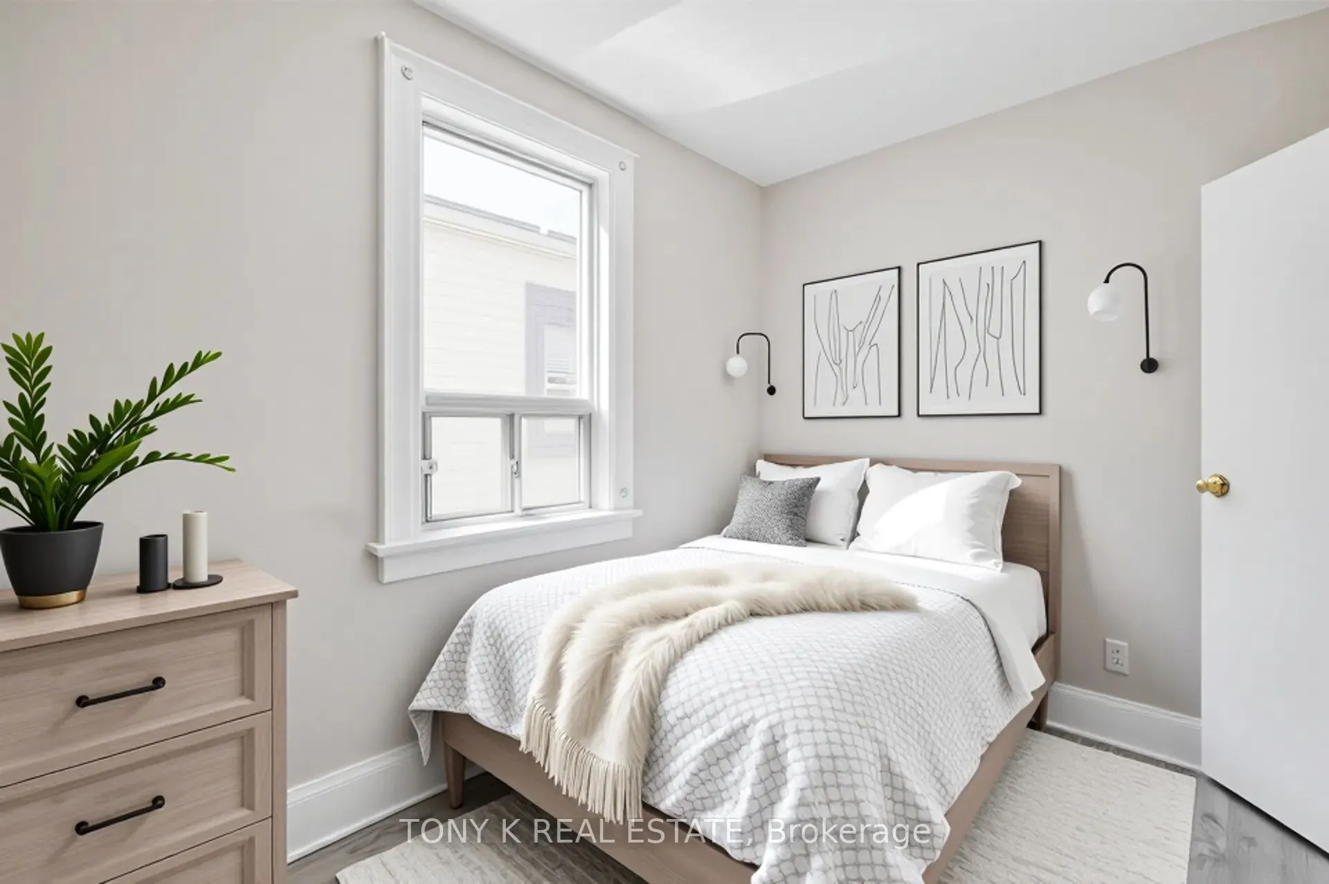 1058 Woodbine Avenue