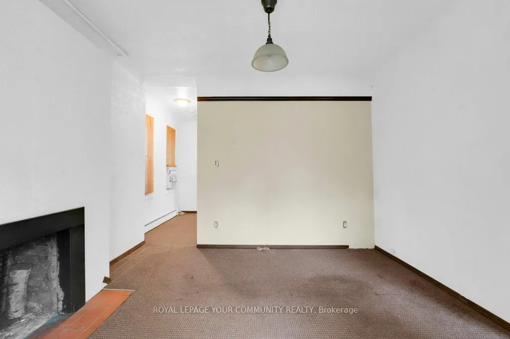 23 Fernwood Park Avenue