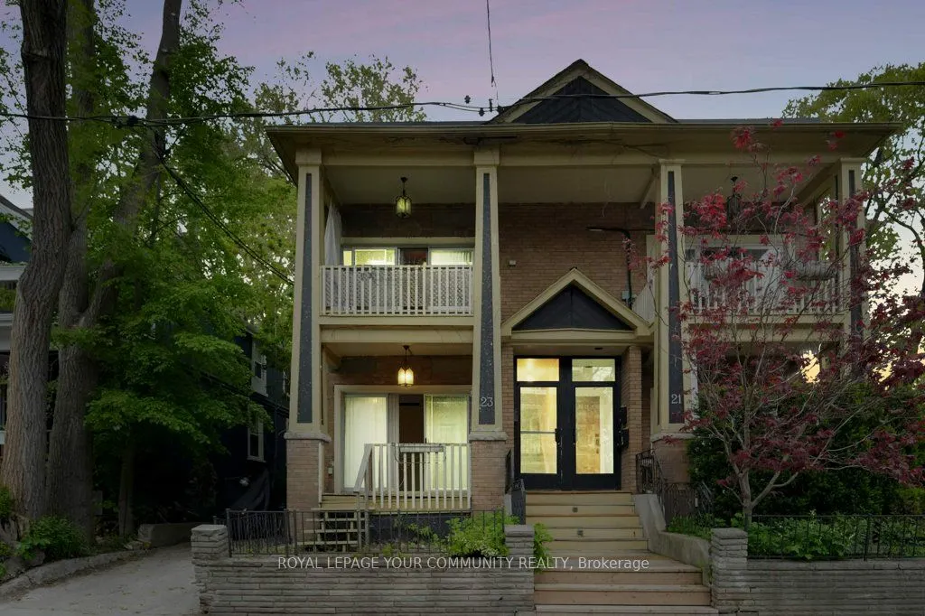 23 Fernwood Park Avenue