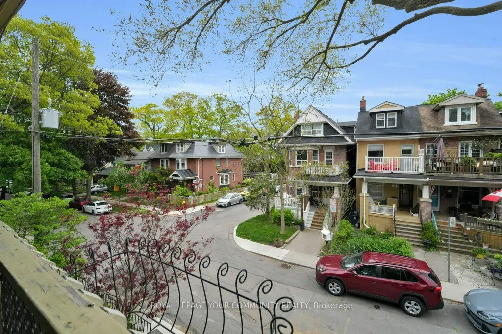 23 Fernwood Park Avenue