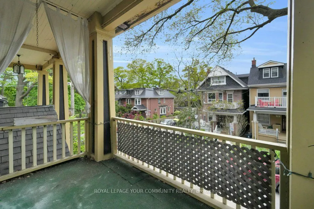 23 Fernwood Park Avenue