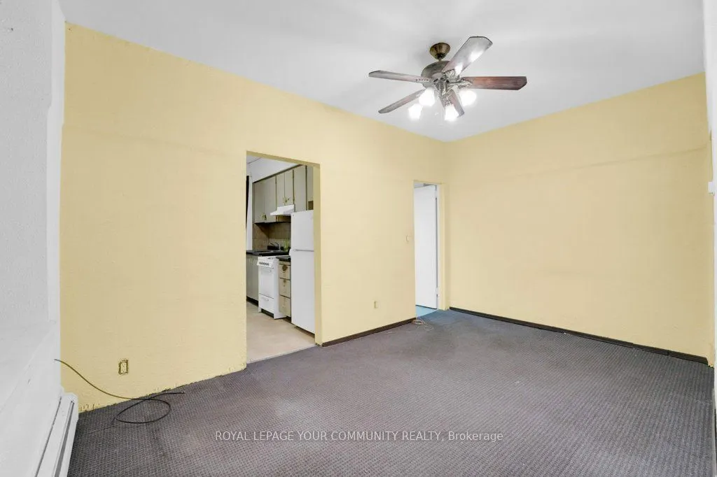 23 Fernwood Park Avenue