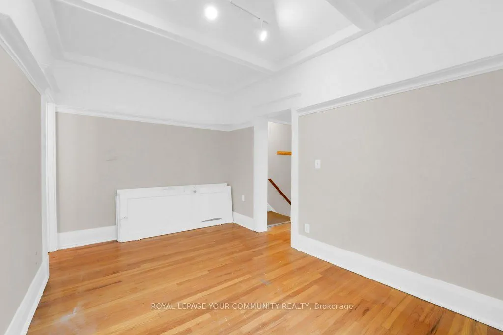 23 Fernwood Park Avenue