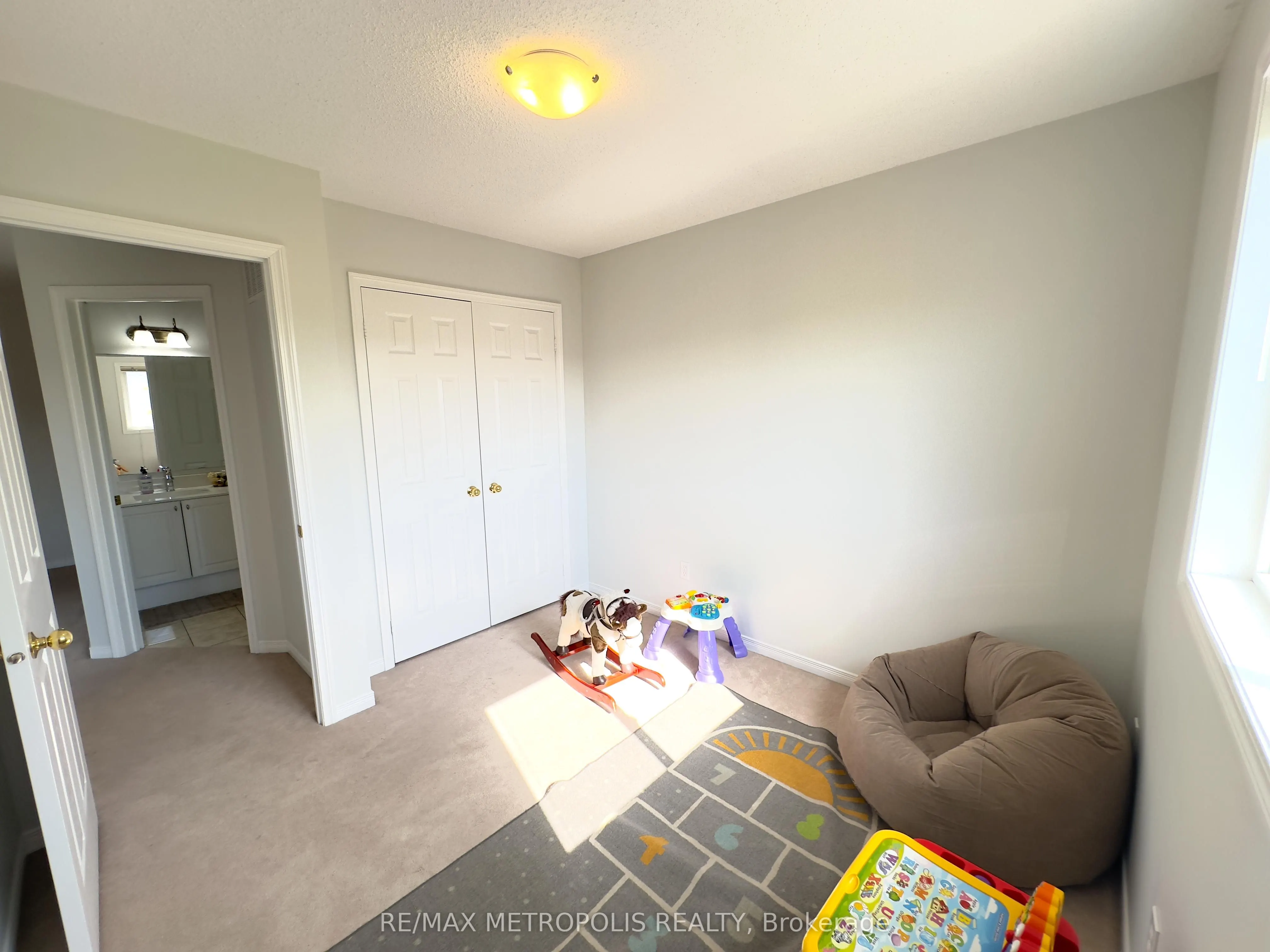 1087 Ormond Drive, #48