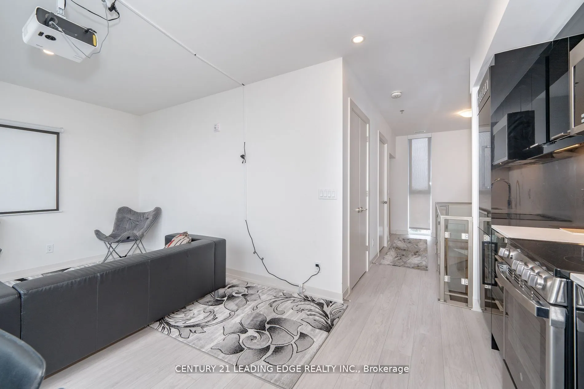 90 Glen Everest Road, #1003