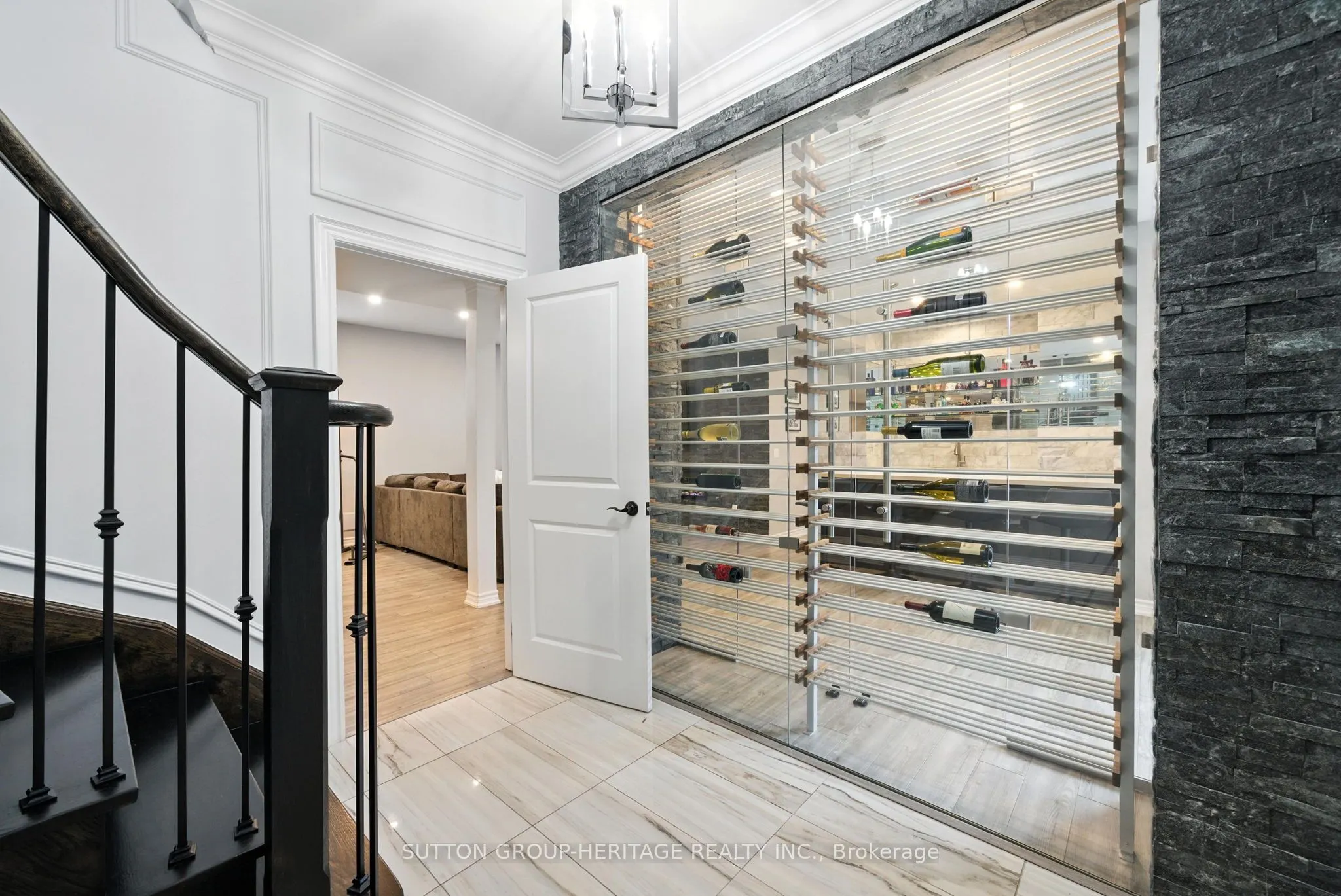 21 Greenlands Court