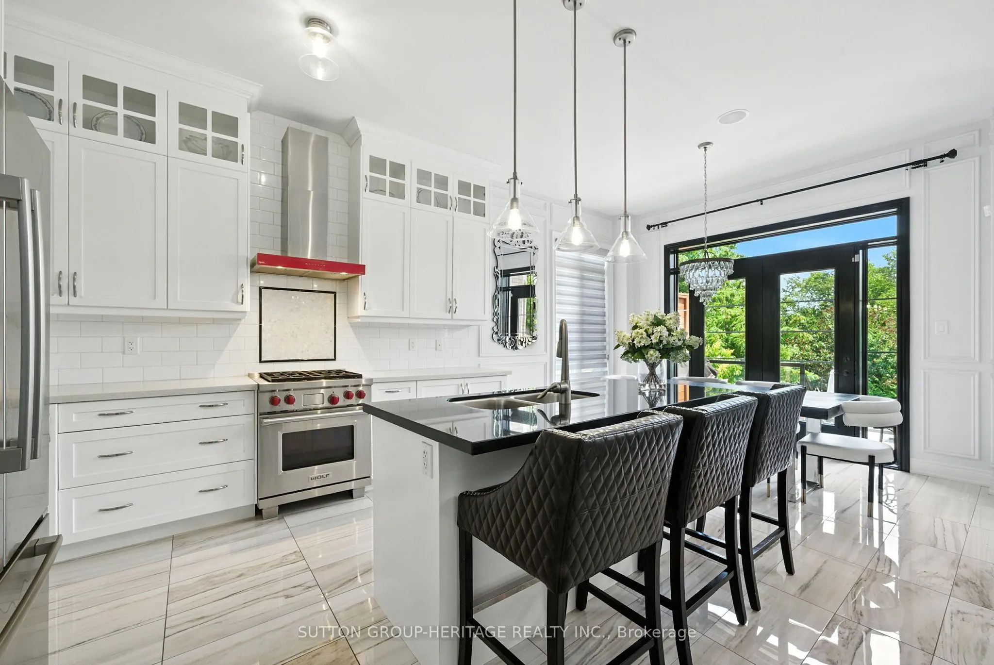 21 Greenlands Court