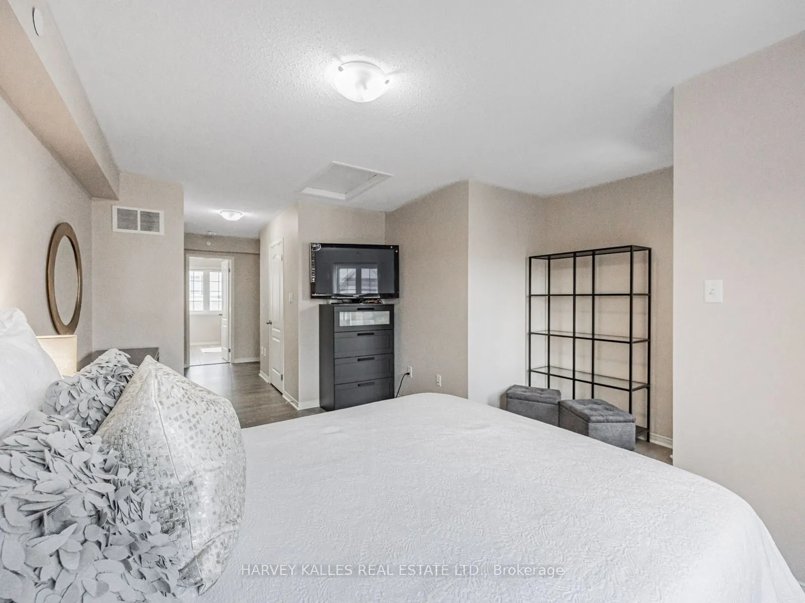38 Glenstal Path, #271