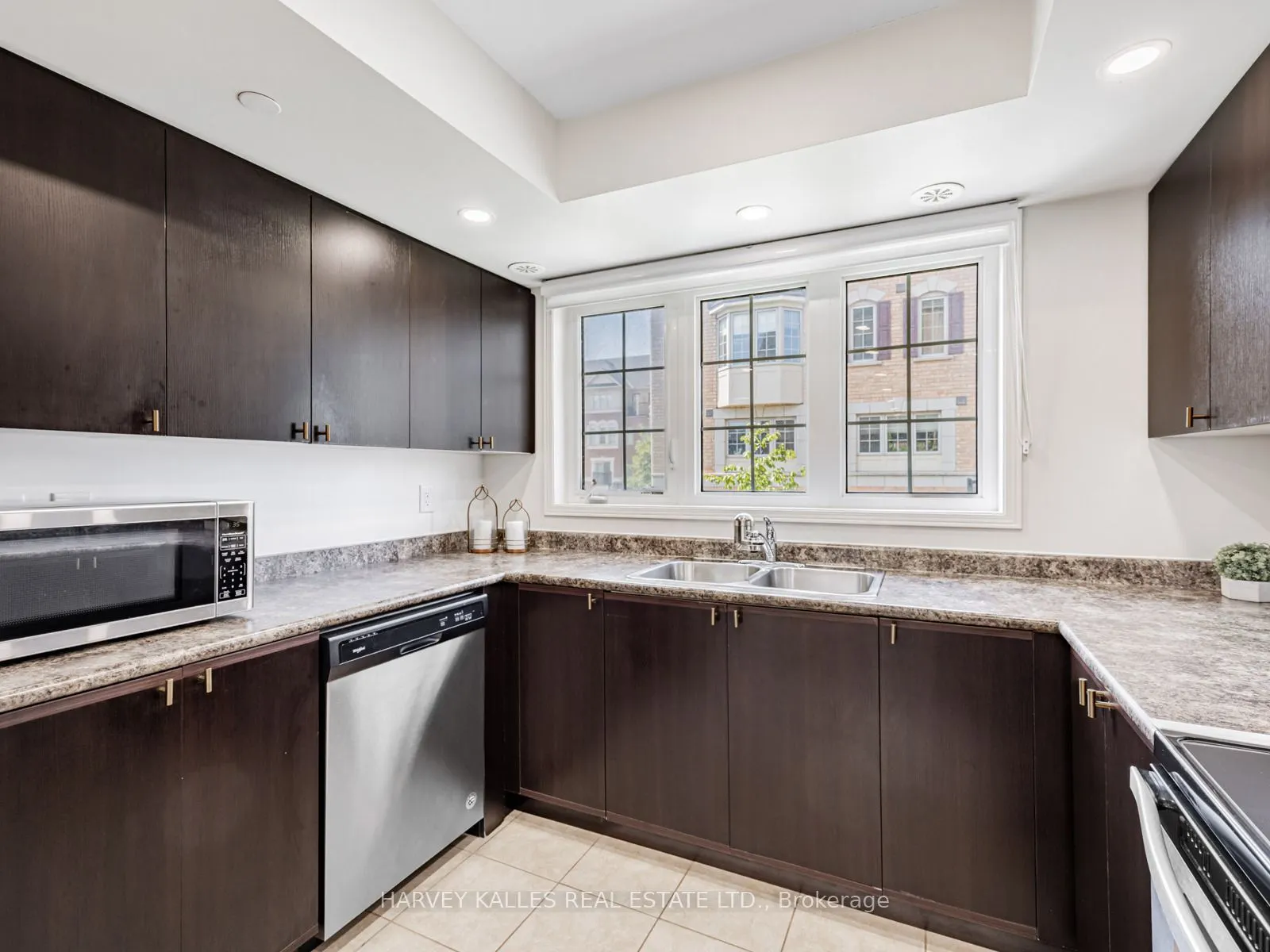38 Glenstal Path, #271
