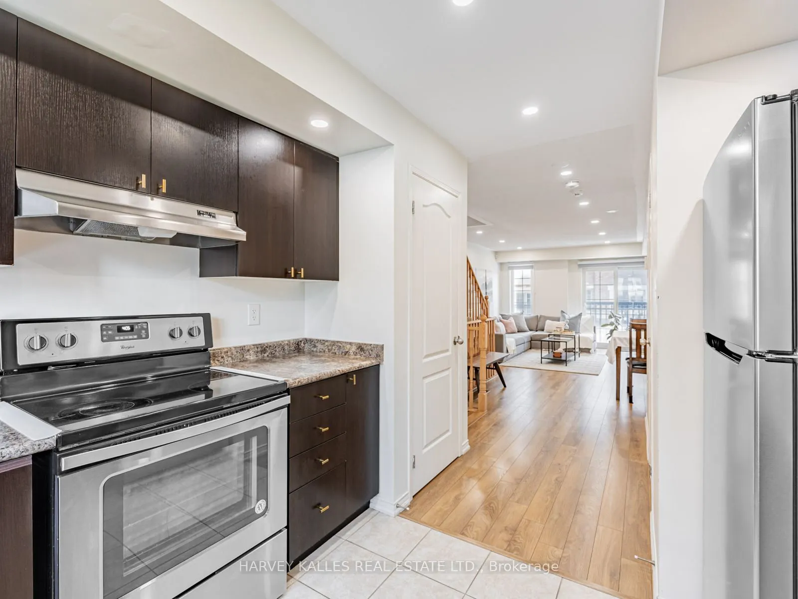 38 Glenstal Path, #271