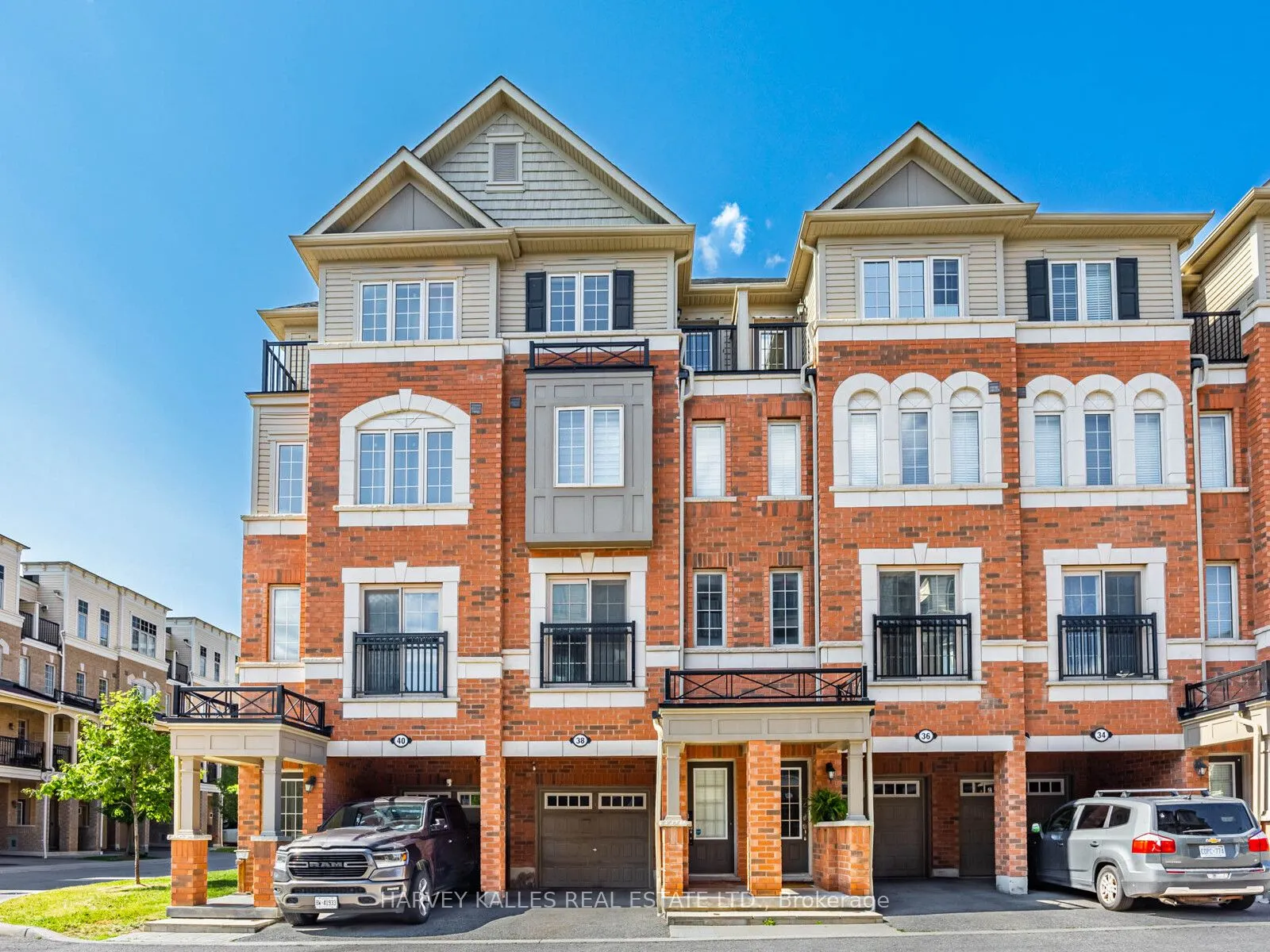 38 Glenstal Path, #271
