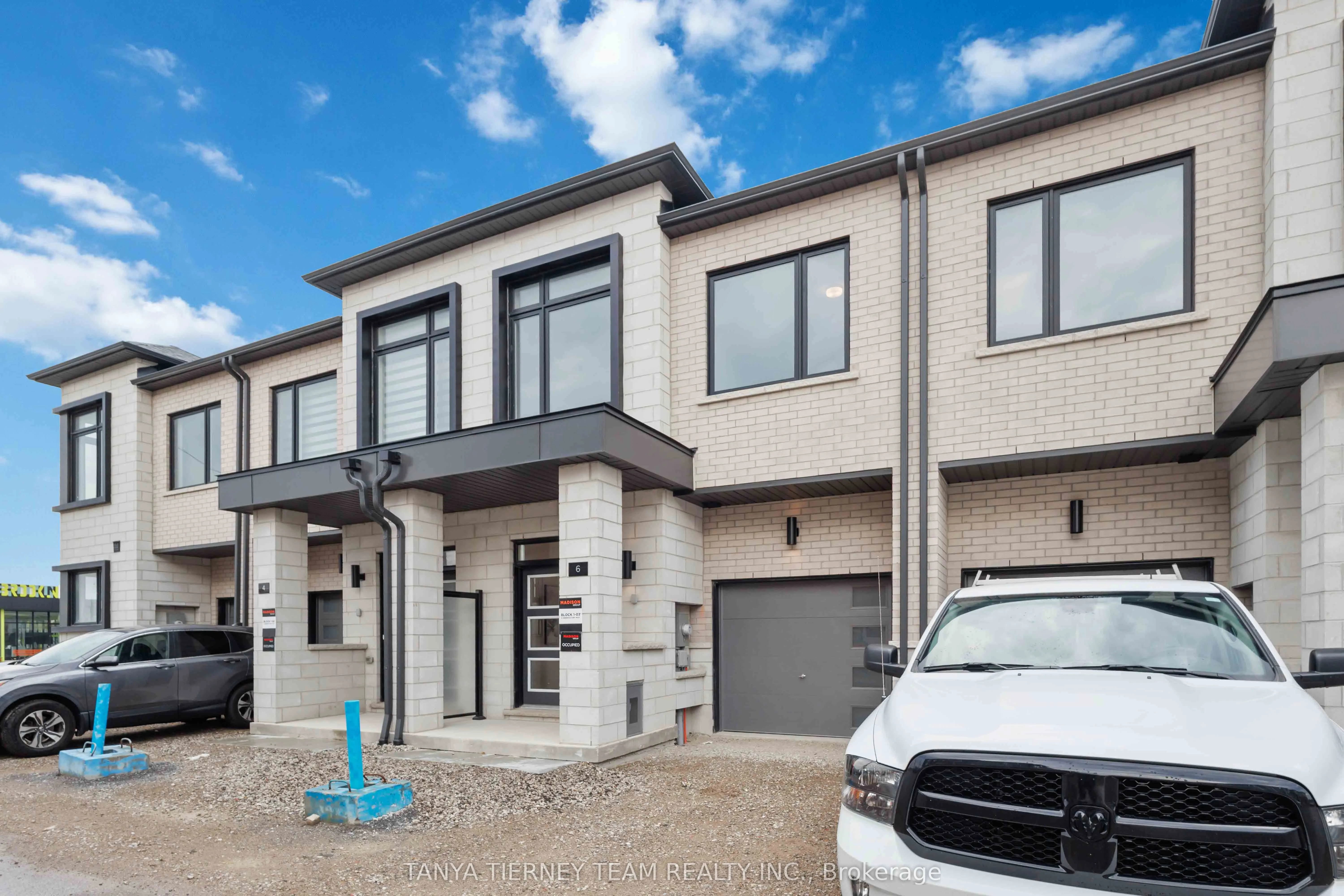 6 Observatory Way