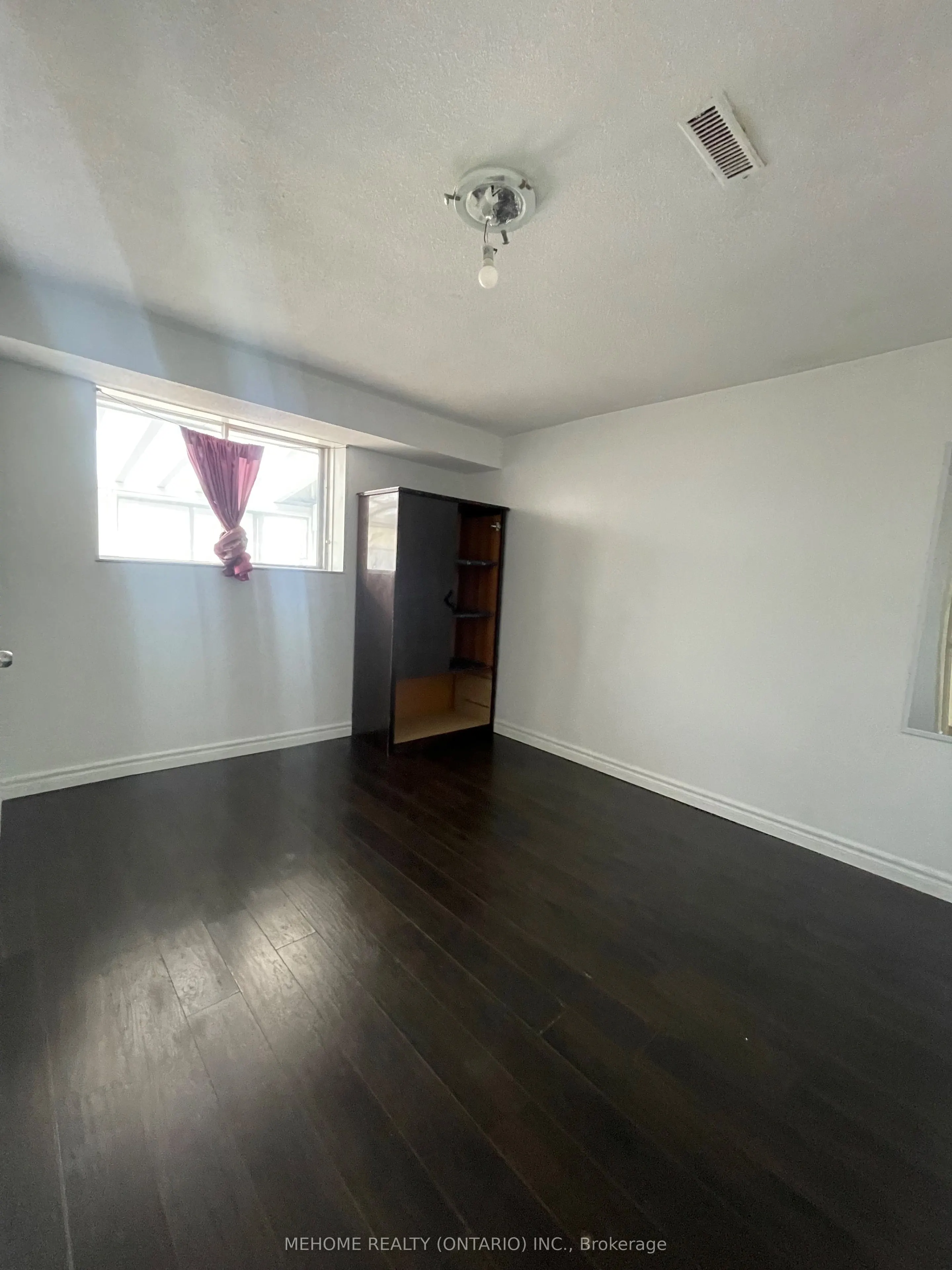 51 Laxford Avenue, #Ground