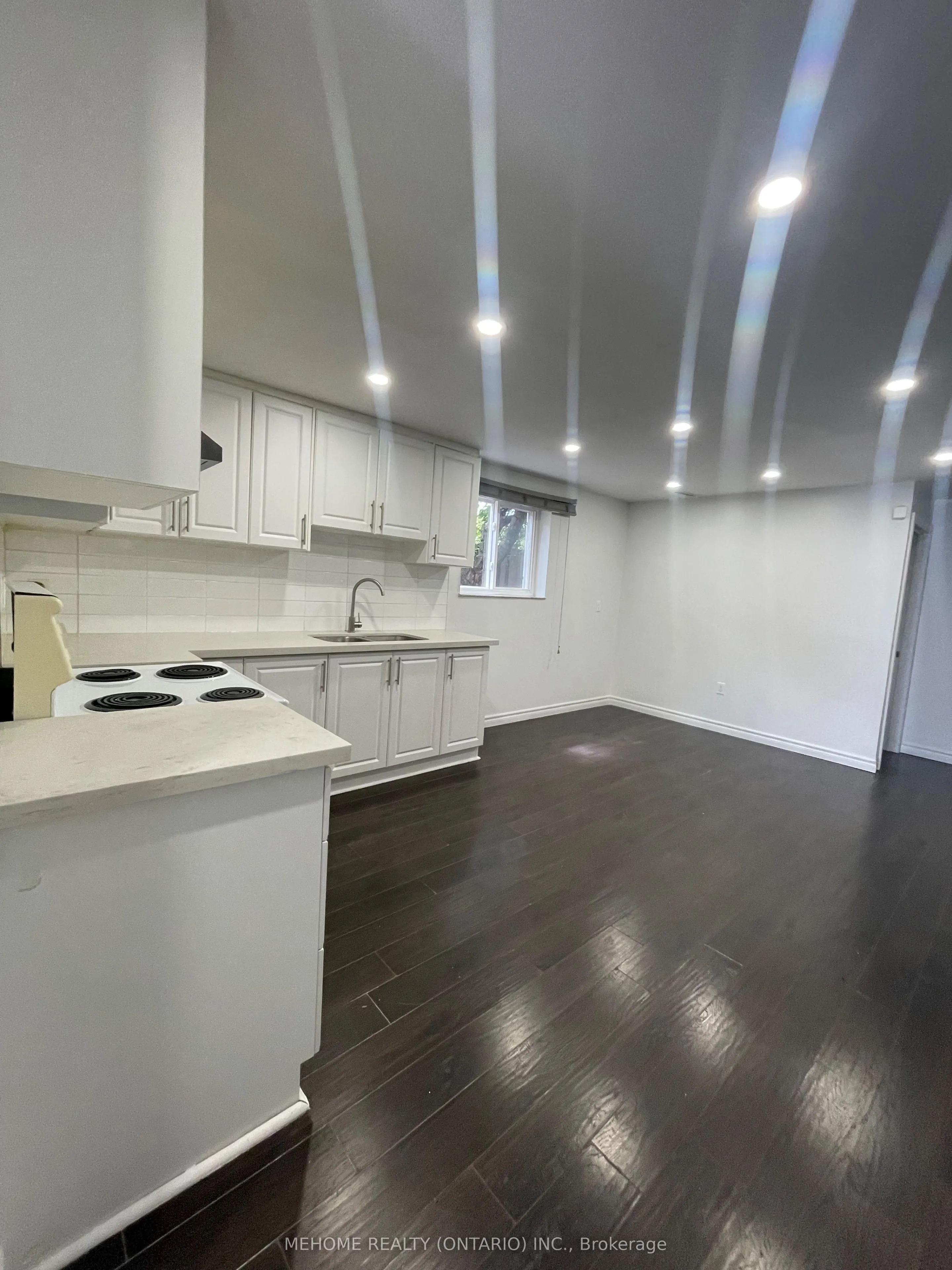 51 Laxford Avenue, #Ground