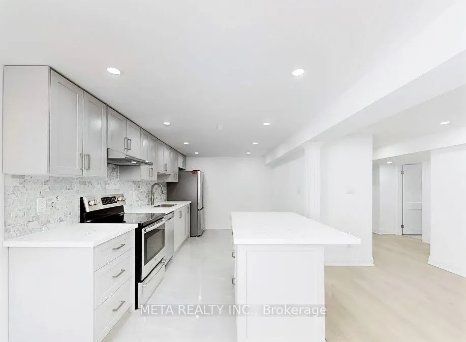 1672 Beaton Way, #Bsmt