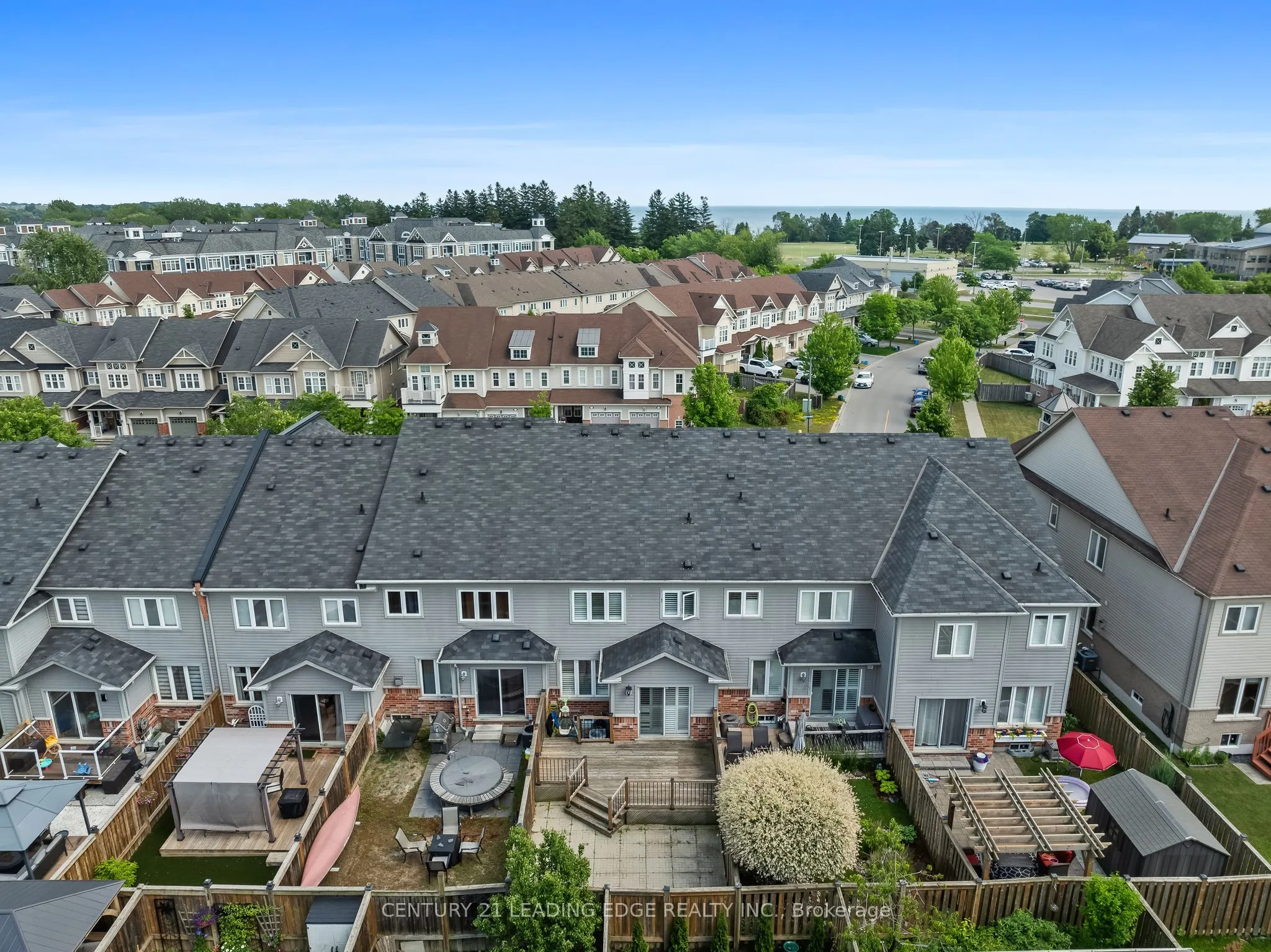 28 Harbourside Drive