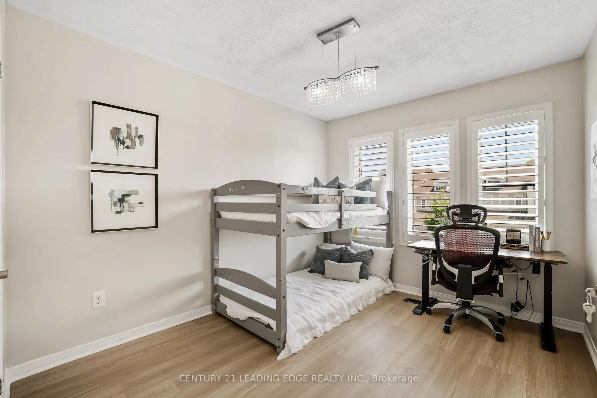 28 Harbourside Drive