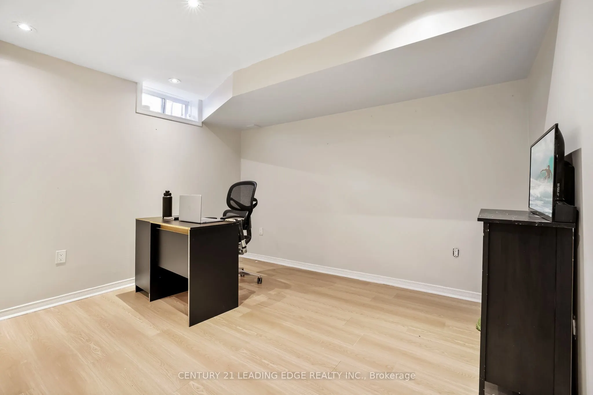 28 Harbourside Drive