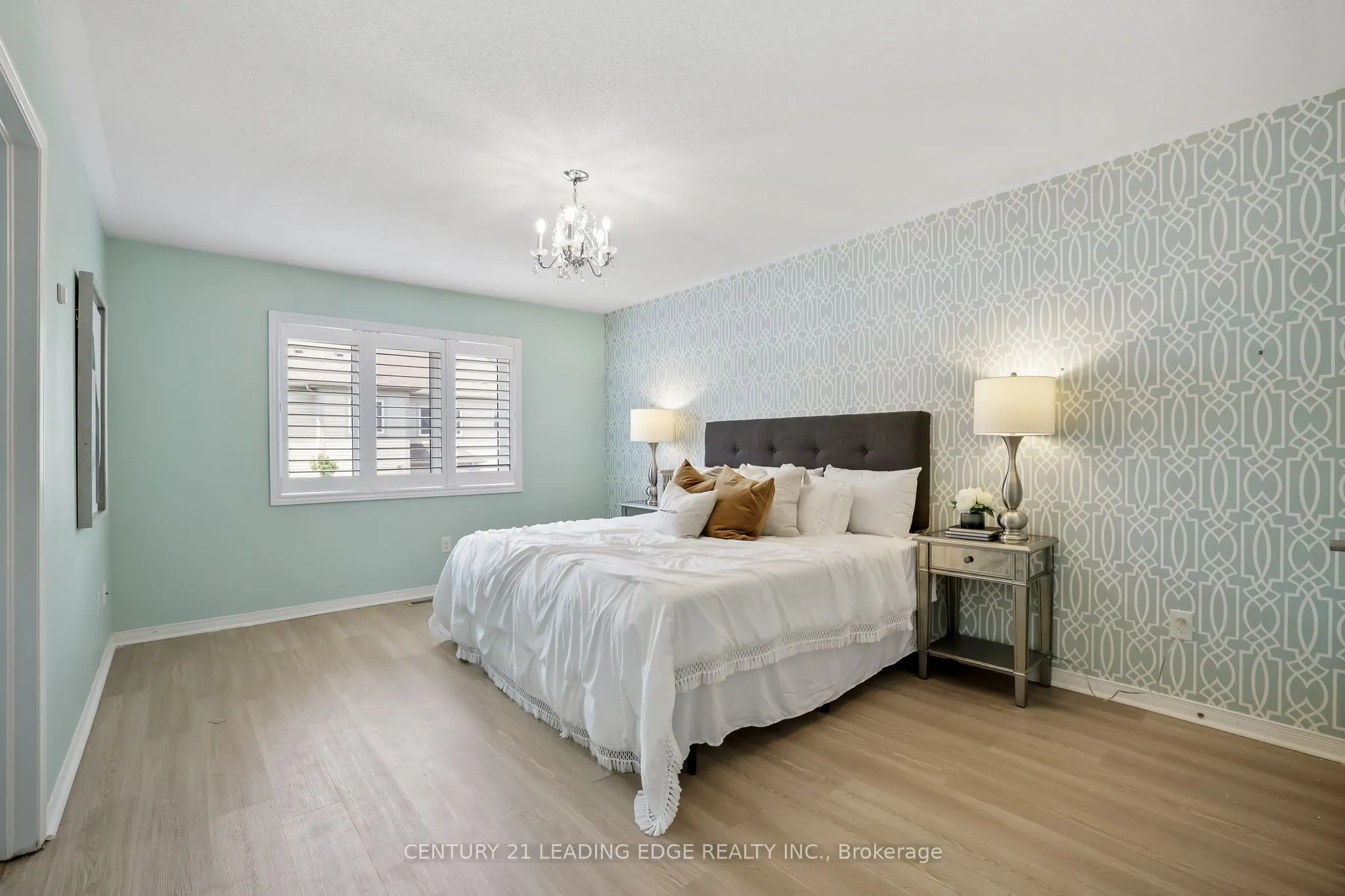 28 Harbourside Drive