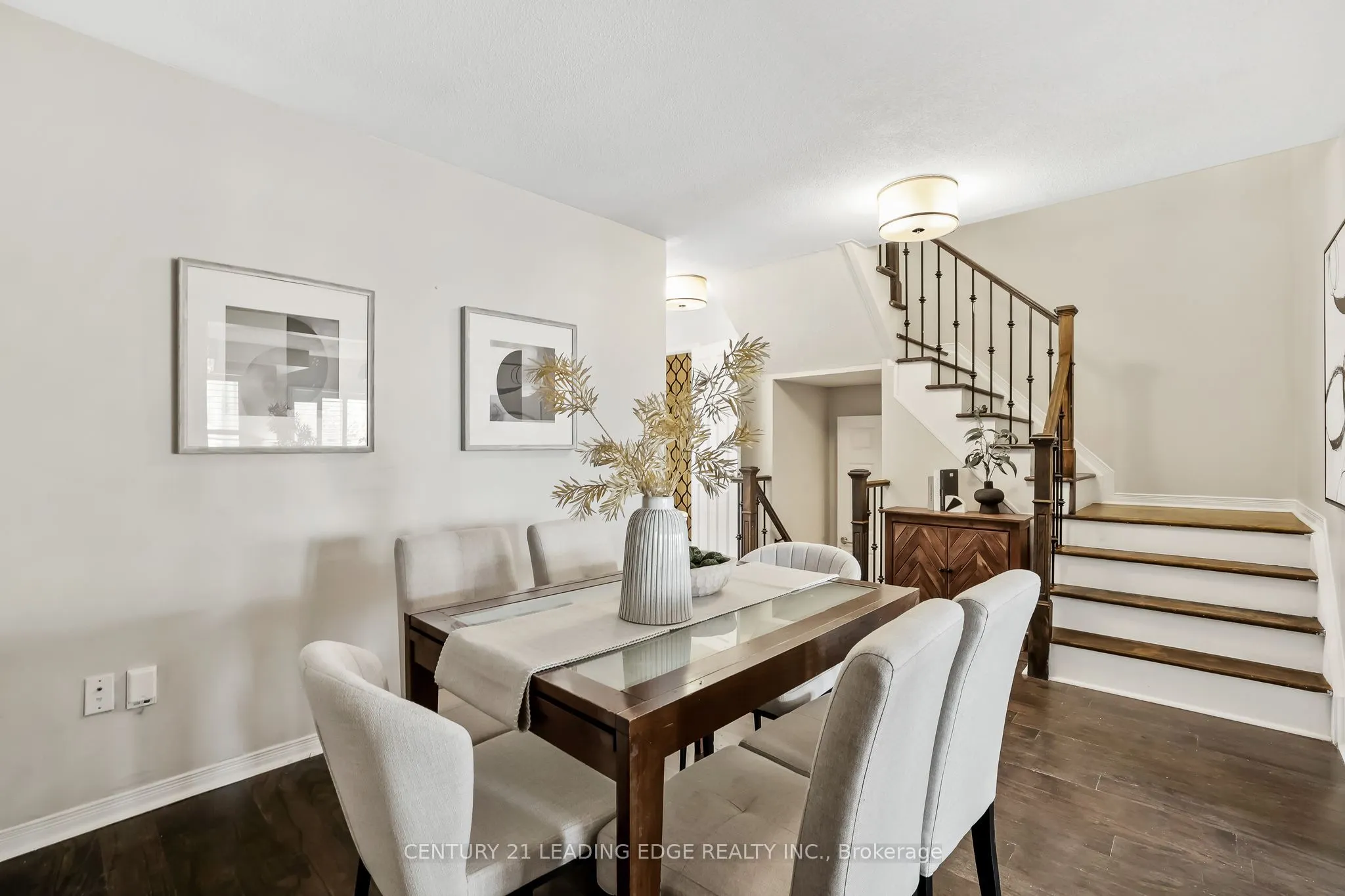 28 Harbourside Drive