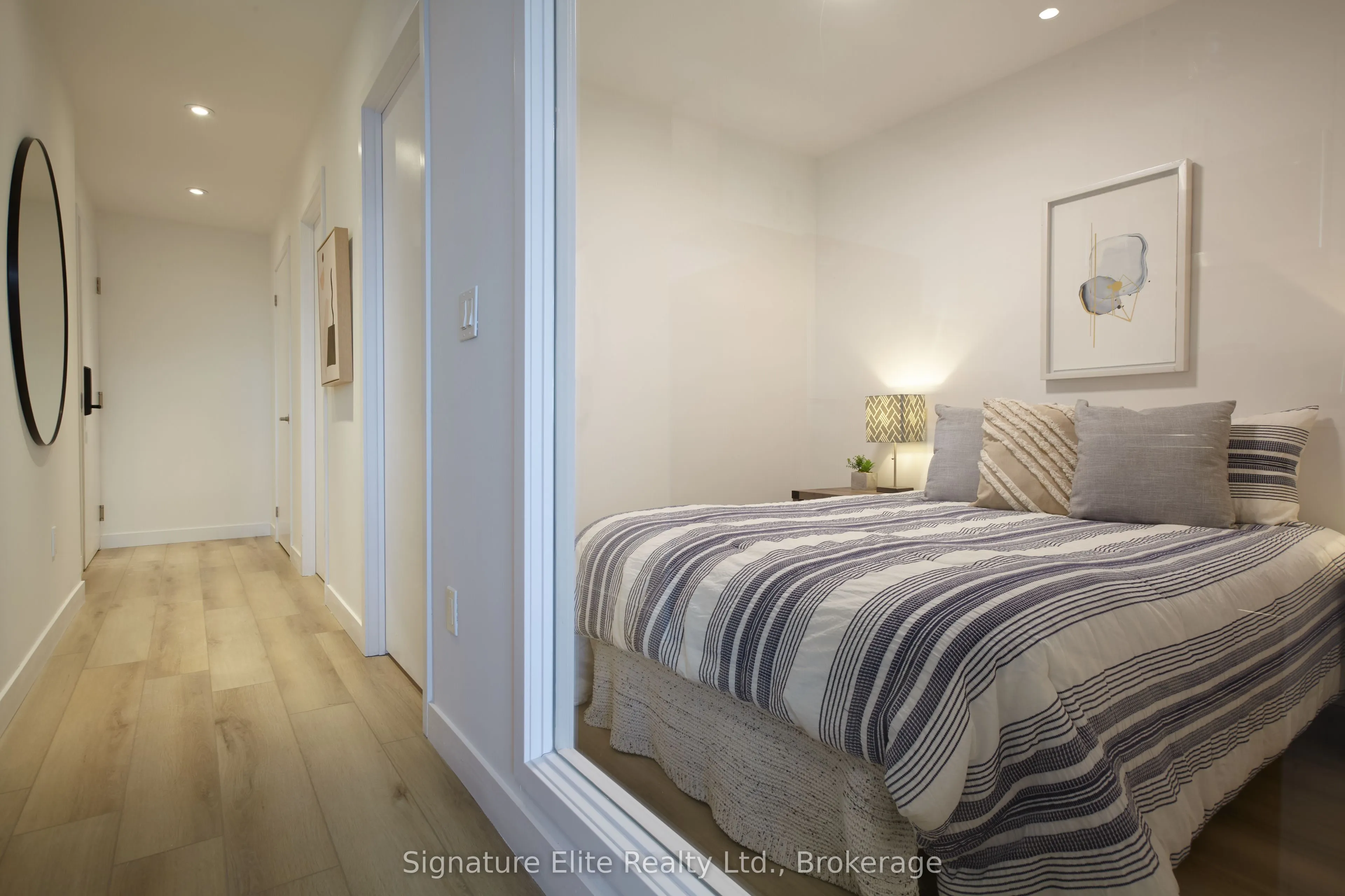 2382 Kingston Road, #404