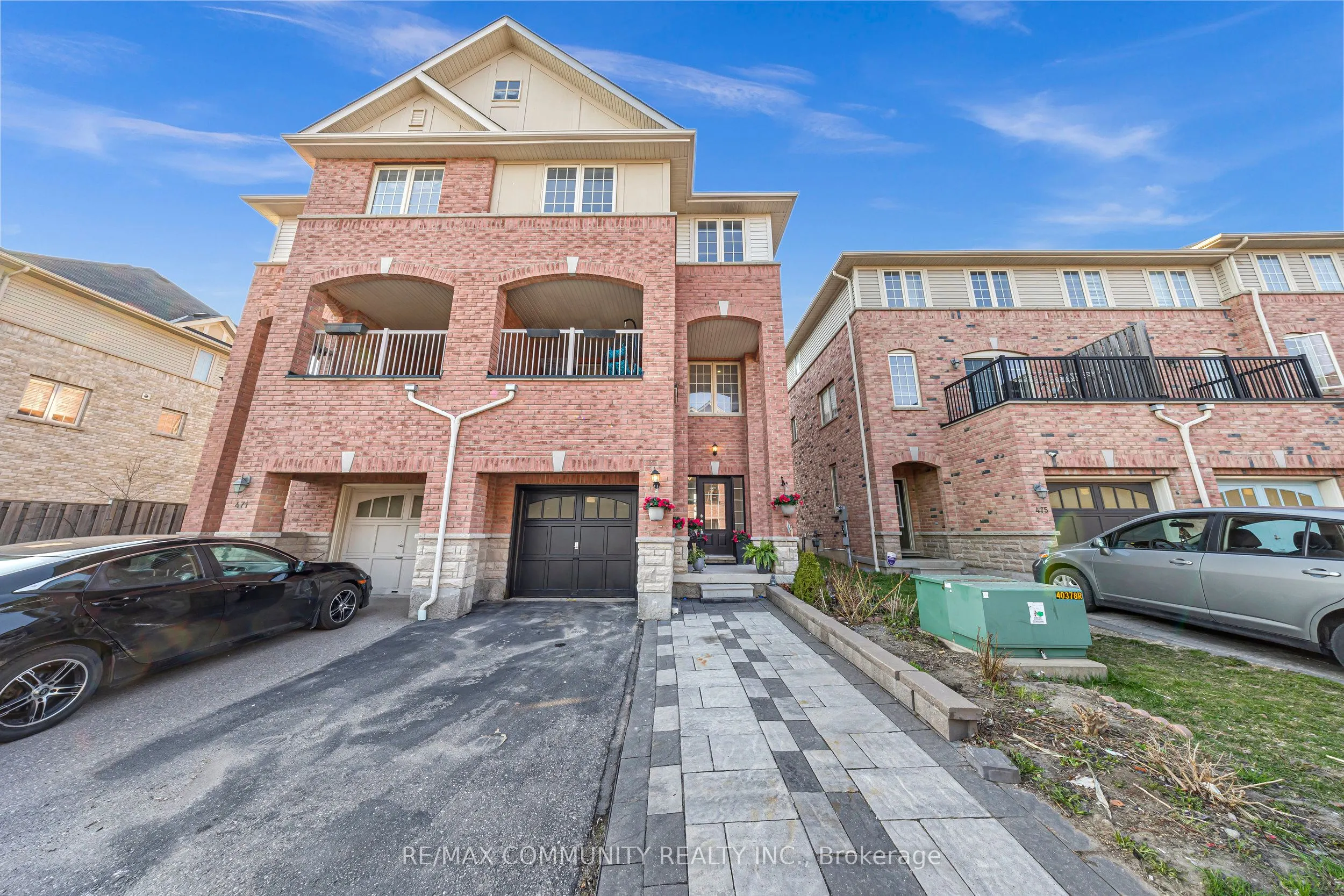 473 Rossland Road E