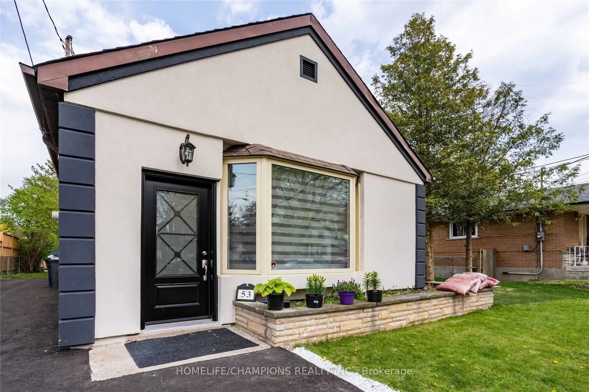 53 Homestead Road