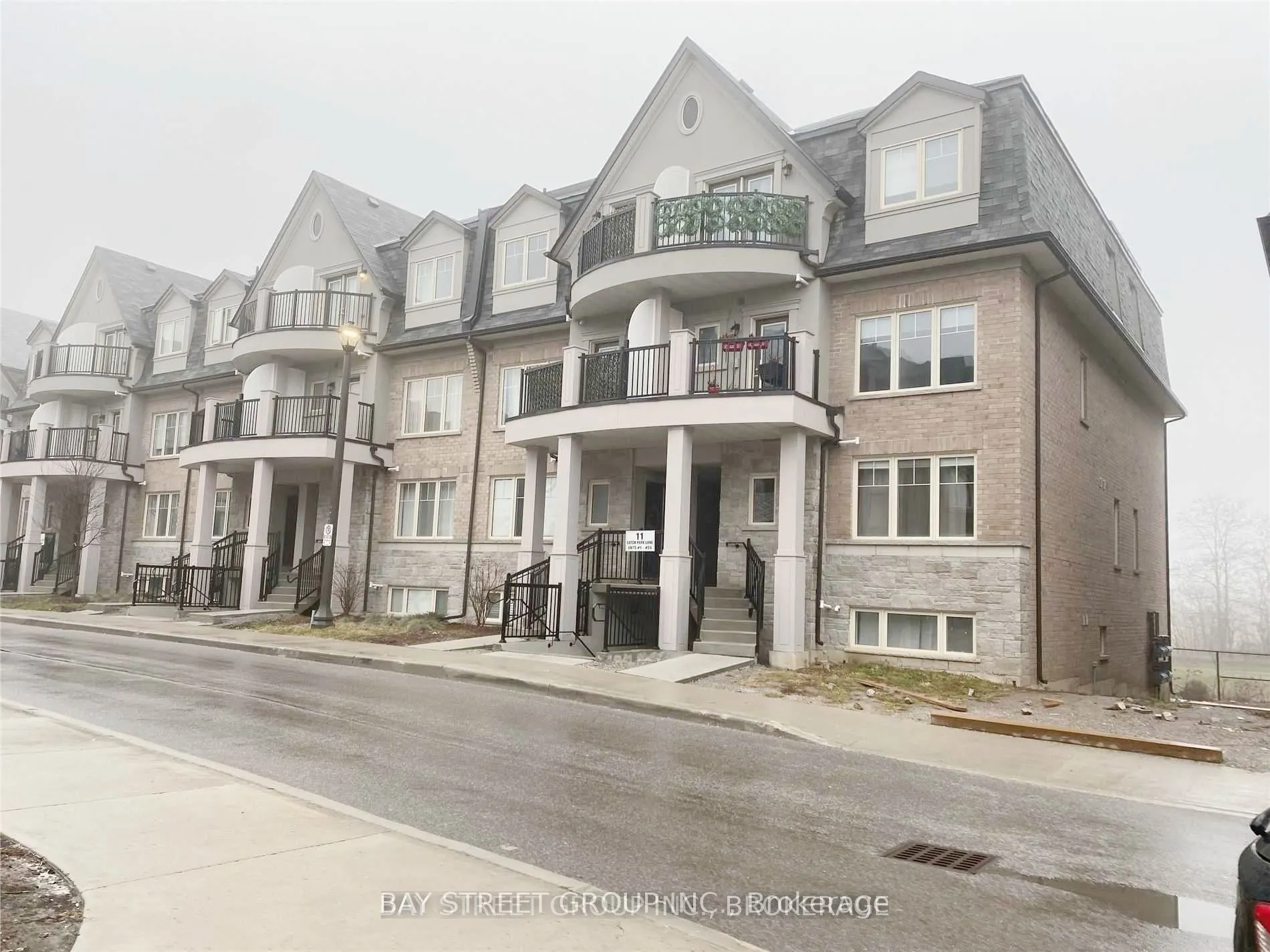 11 Eaton Park Lane, #23