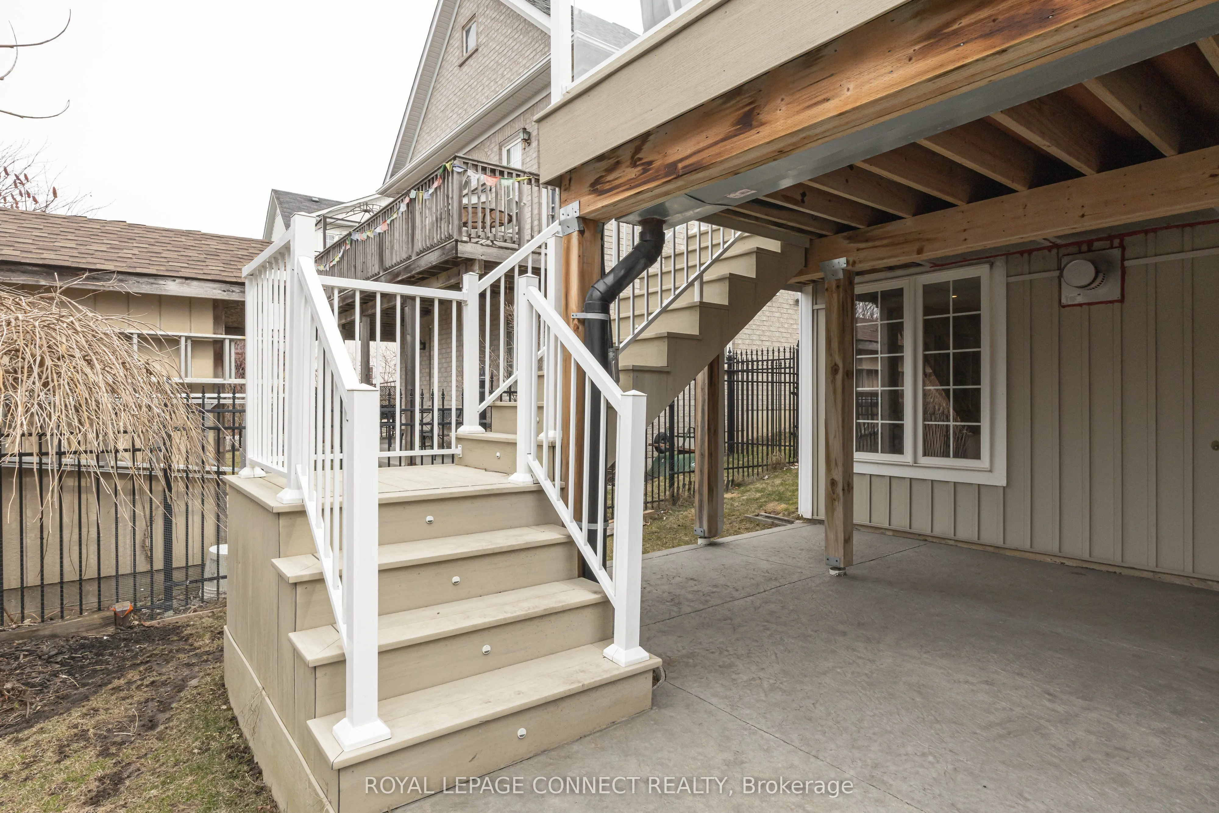 4 Branthaven Court