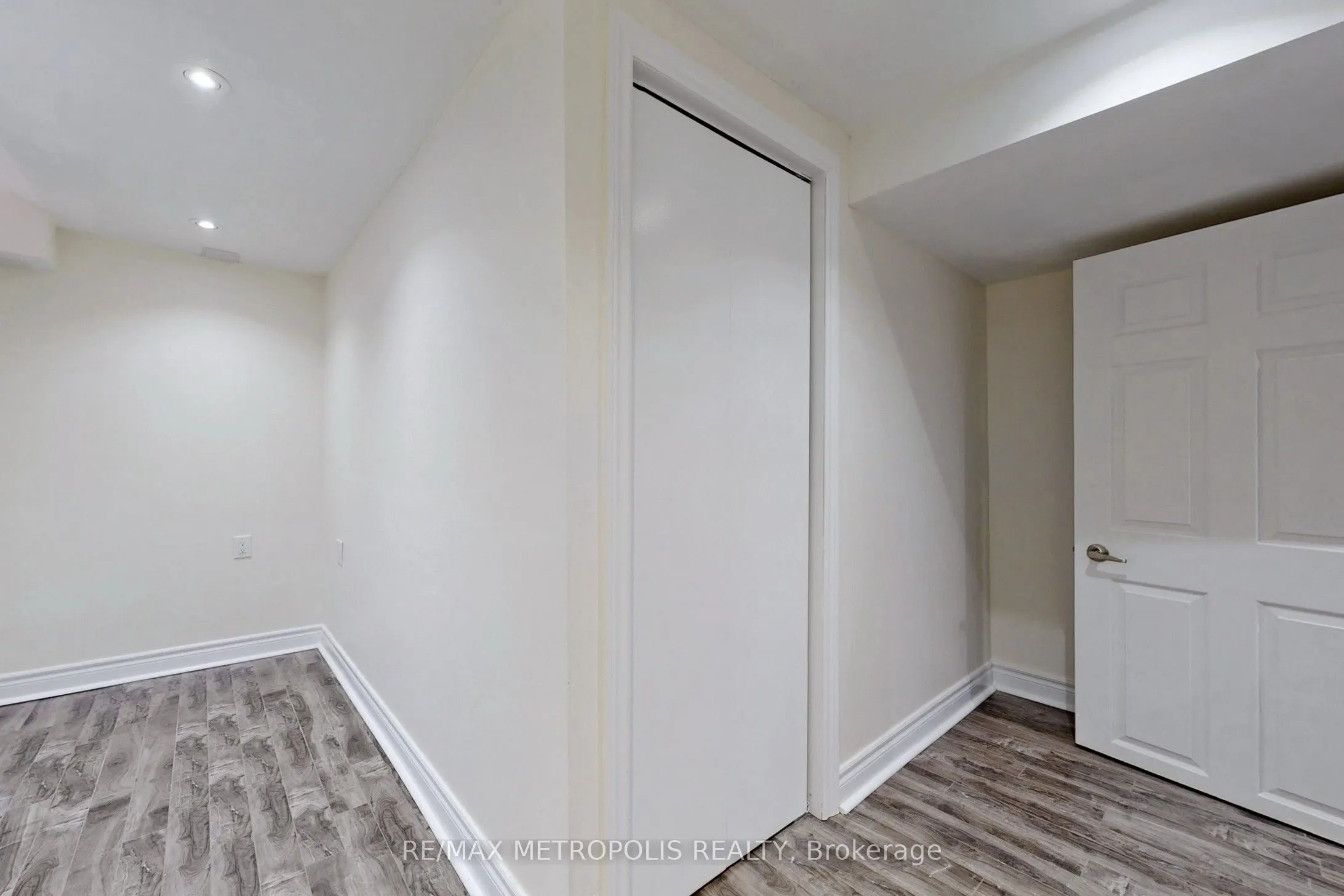 42 Grantown Avenue, #Upper