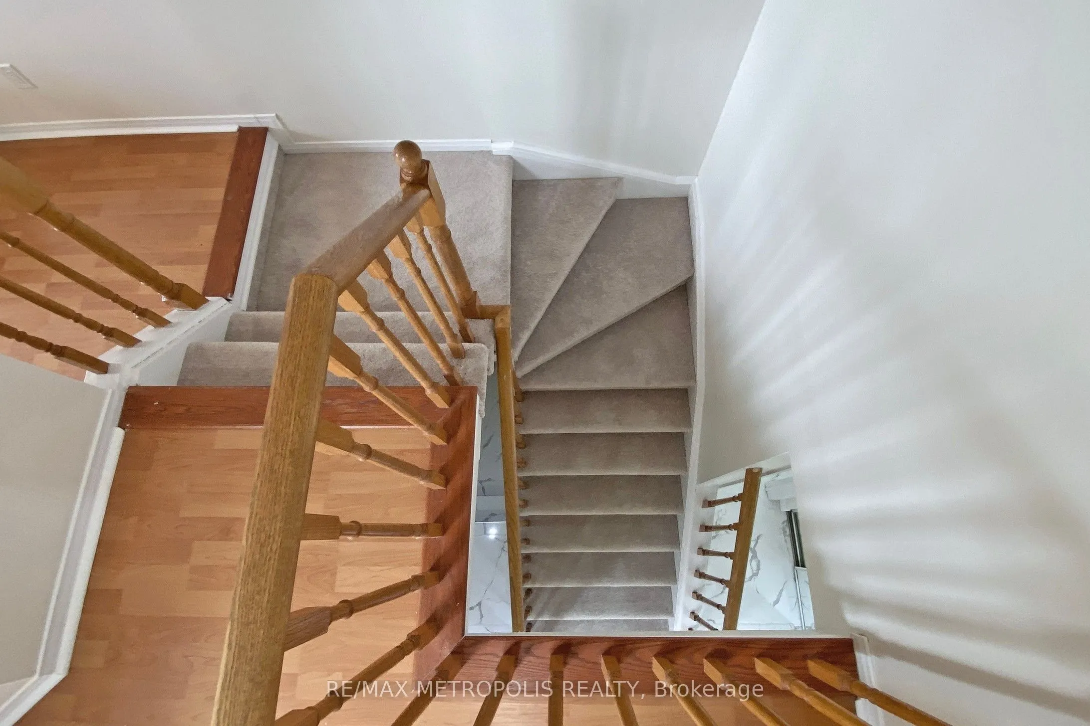 42 Grantown Avenue, #Upper