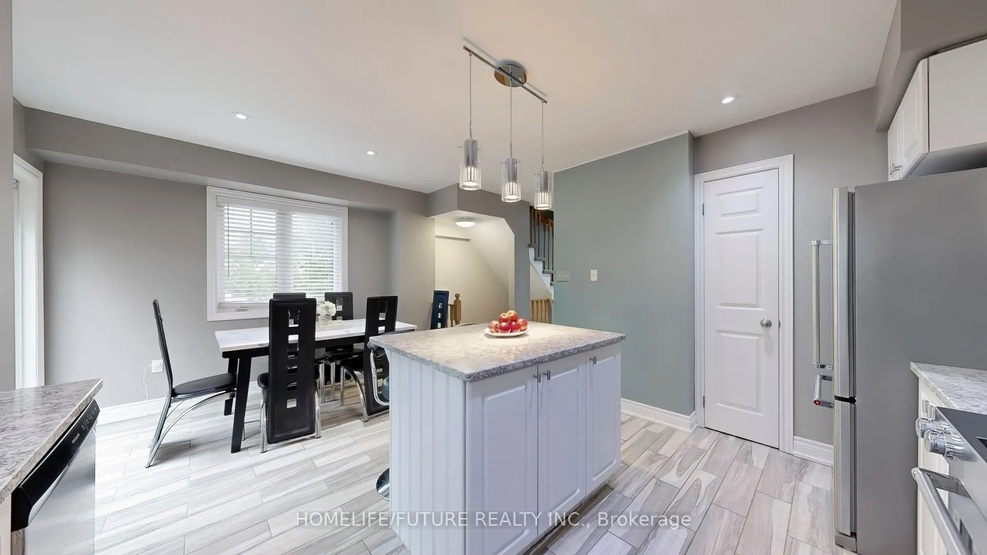 571 Longworth Avenue, #27