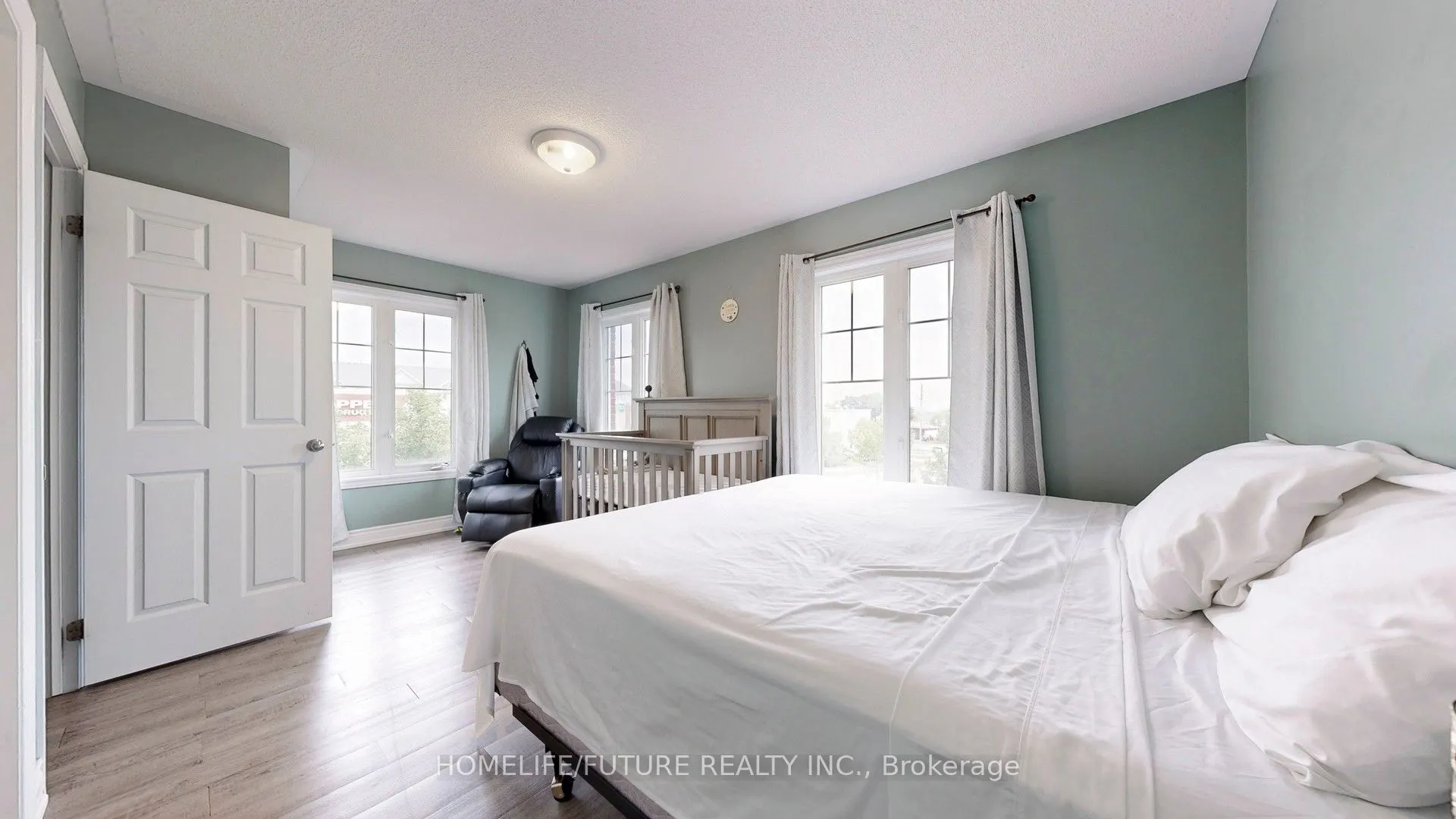571 Longworth Avenue, #27