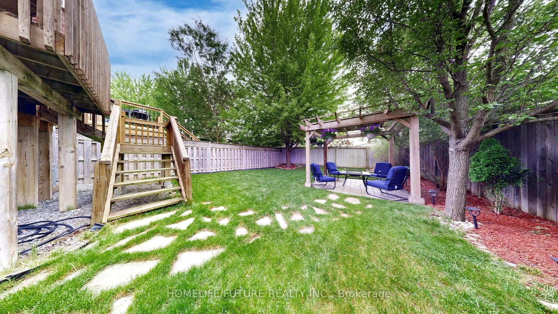 571 Longworth Avenue, #27