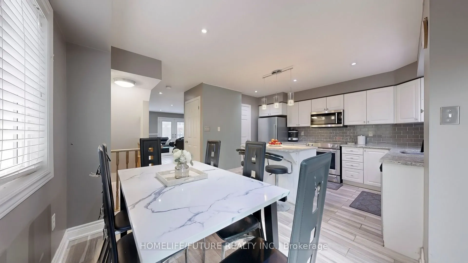 571 Longworth Avenue, #27