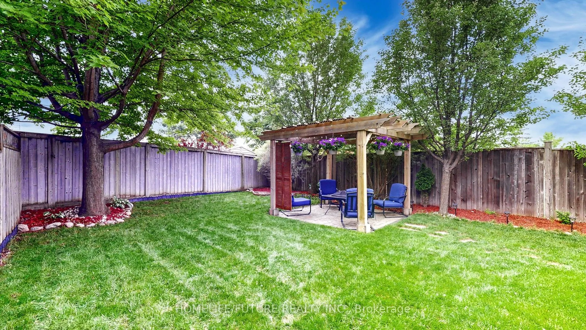 571 Longworth Avenue, #27