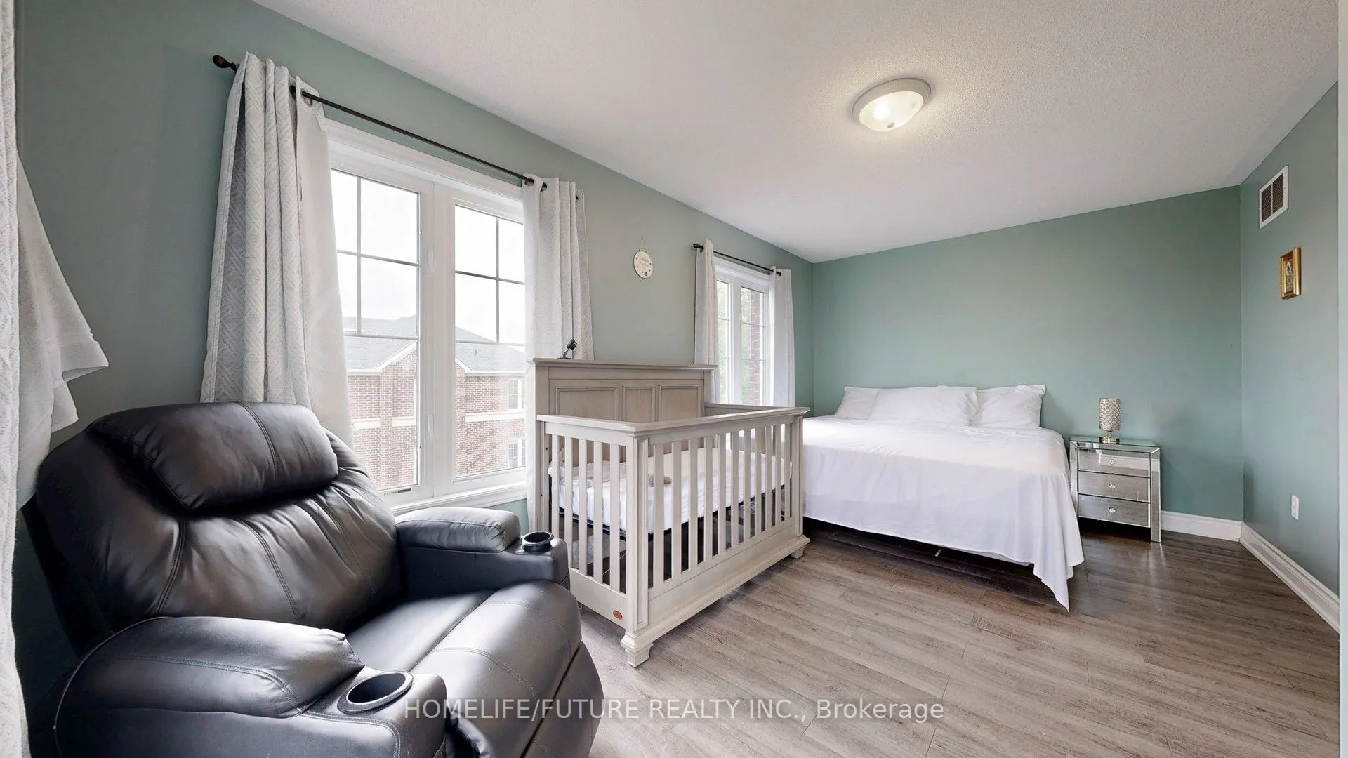 571 Longworth Avenue, #27